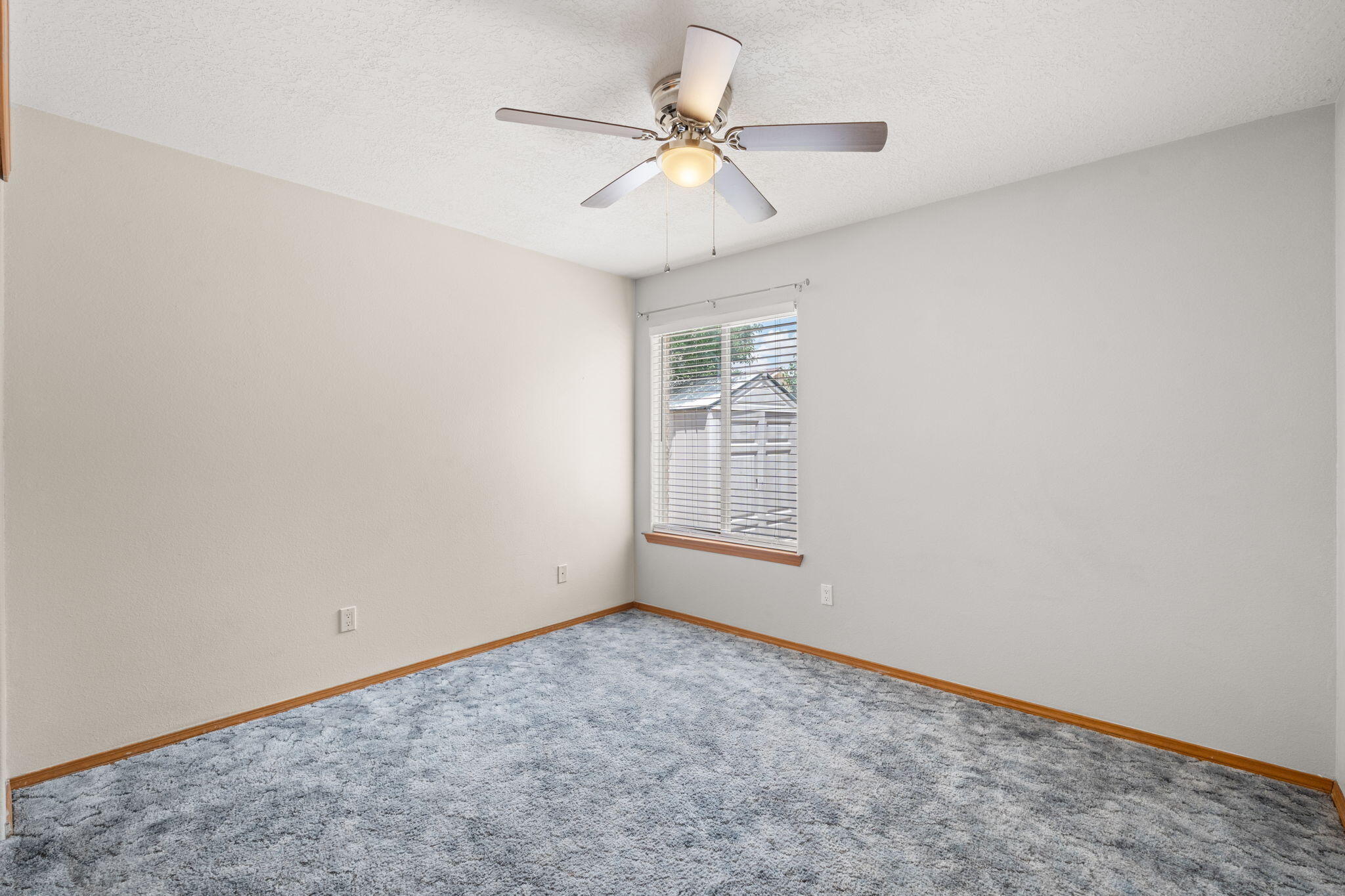 1616 Cerro Vista Loop NW