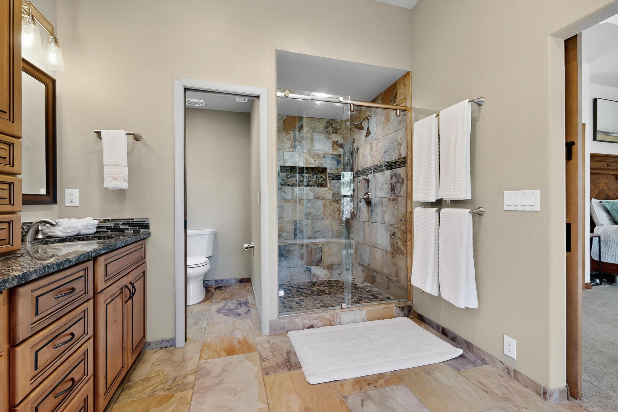 12404 Tamarac Trail NE