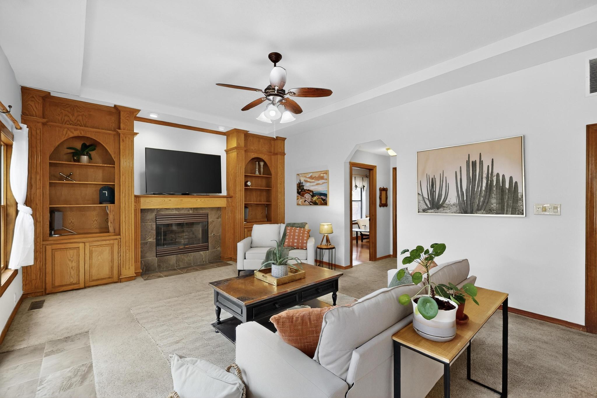 12404 Tamarac Trail NE