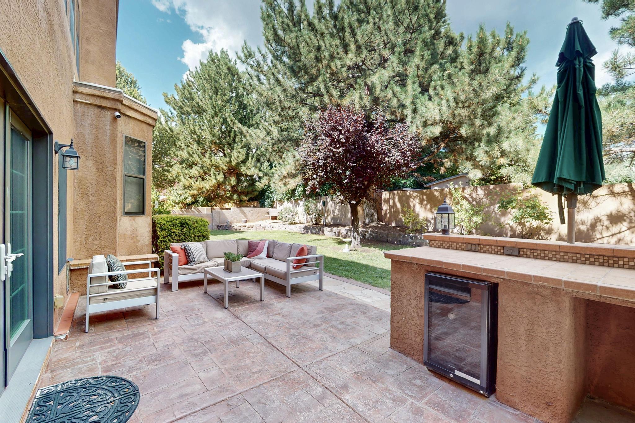 12404 Tamarac Trail NE