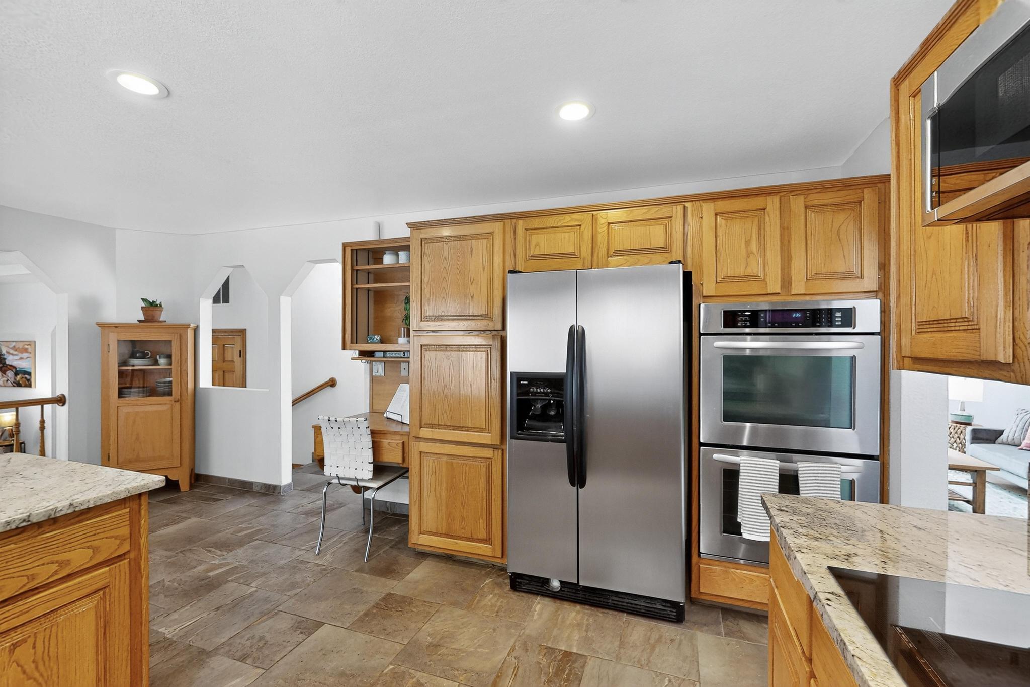 12404 Tamarac Trail NE