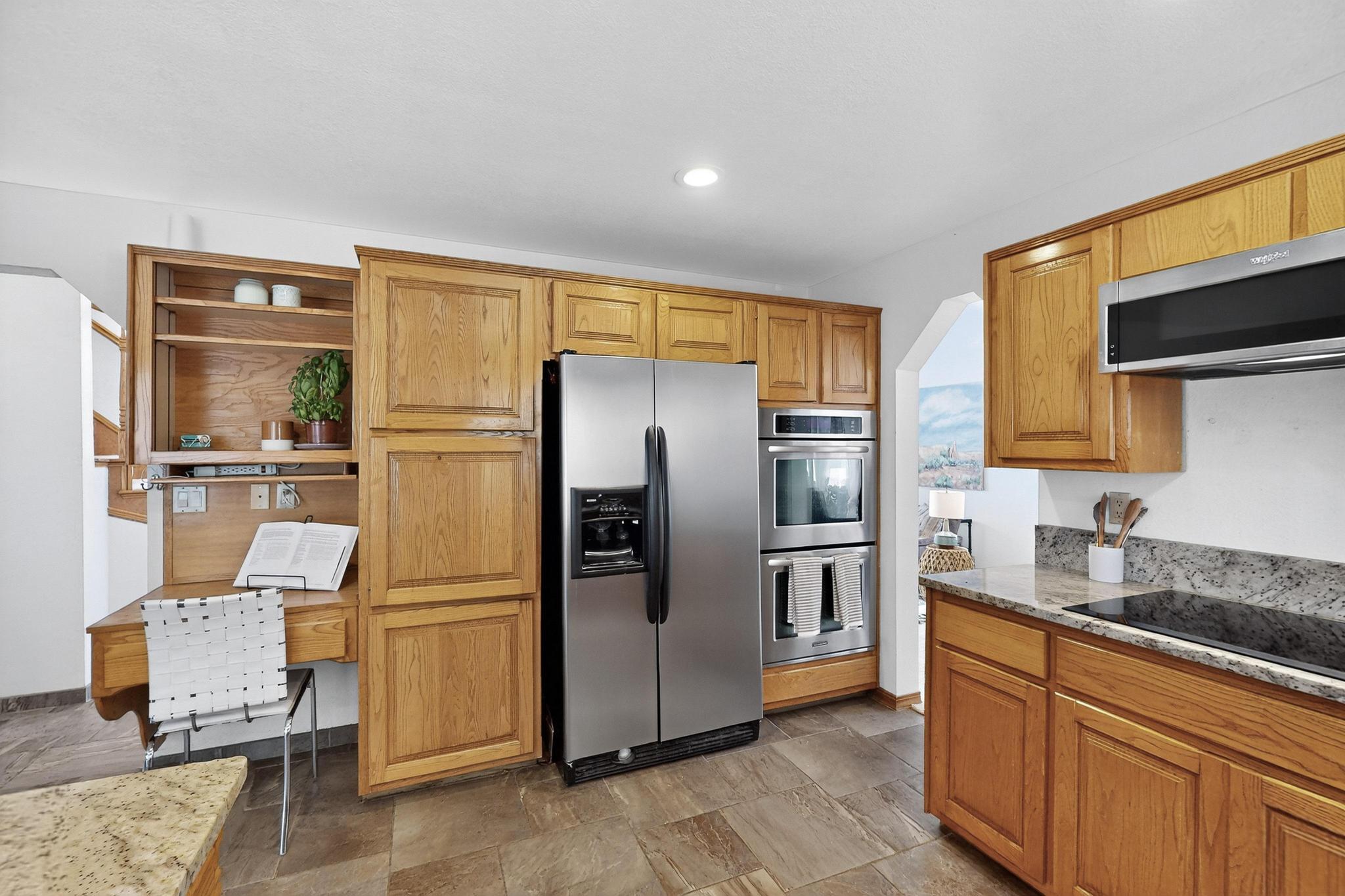 12404 Tamarac Trail NE
