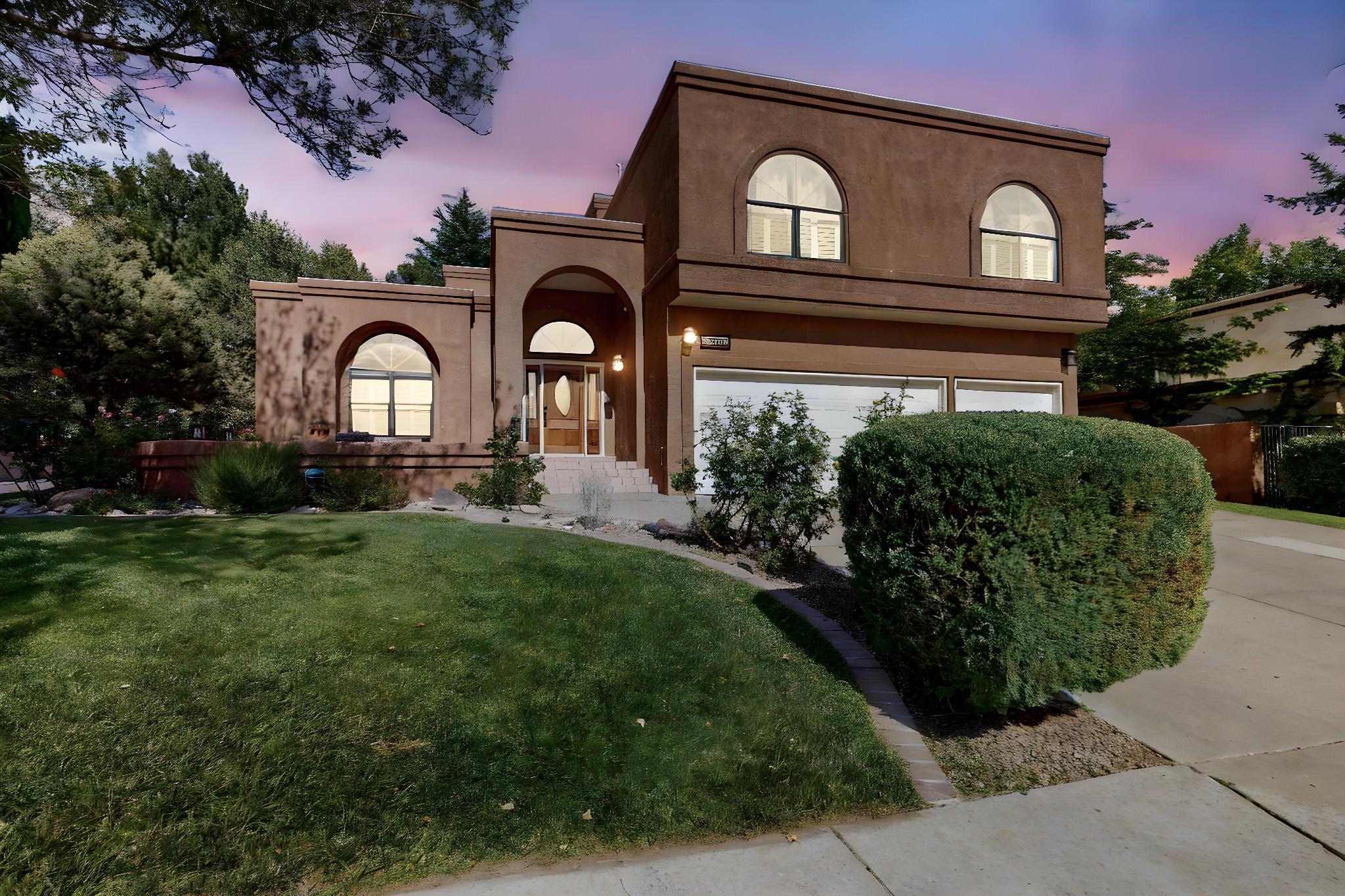 12404 Tamarac Trail NE
