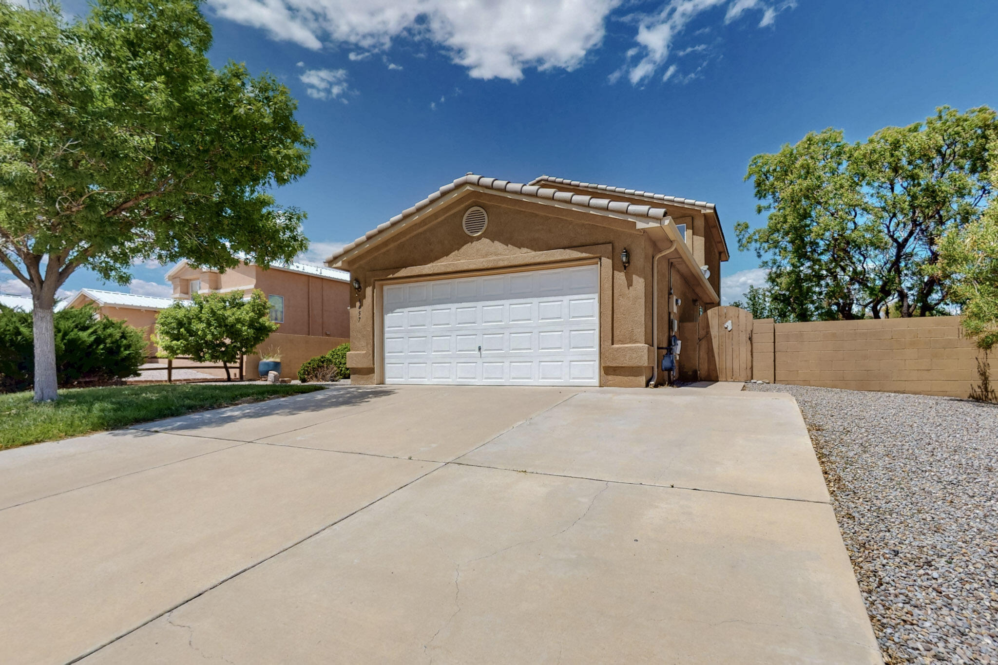 6457 Feemont Hills Loop NE