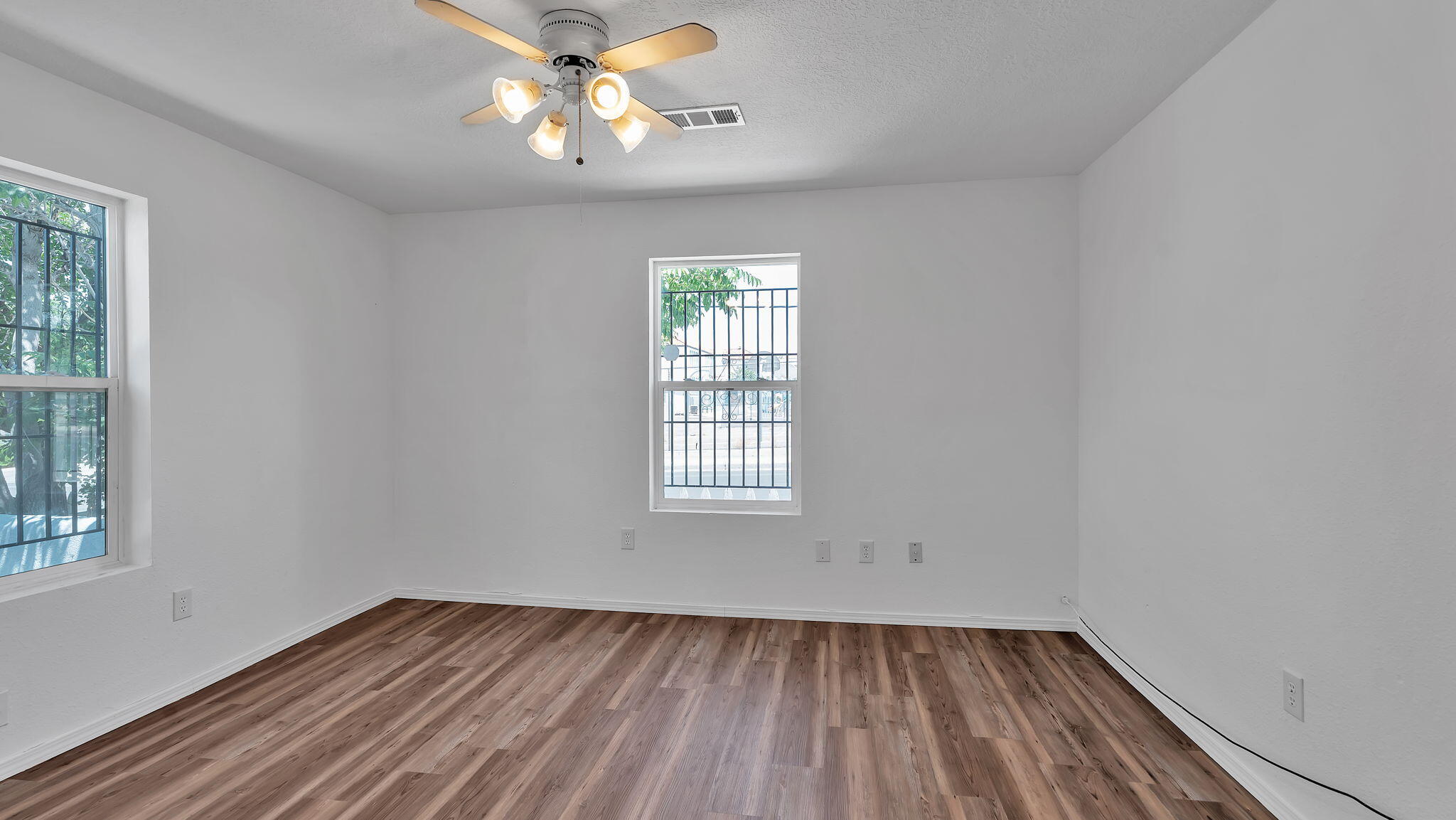 514 SANTA FE Avenue SE