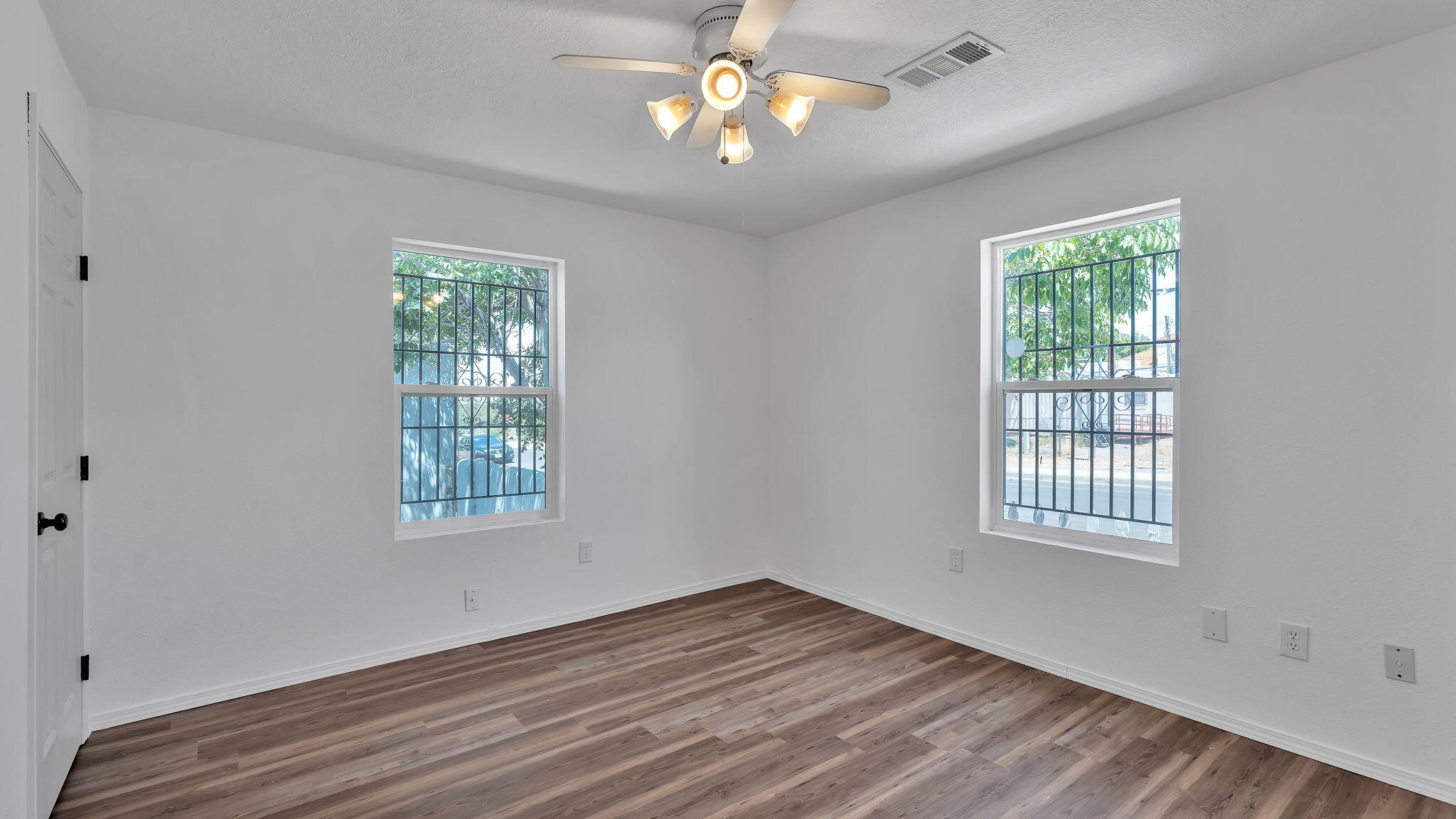 514 SANTA FE Avenue SE