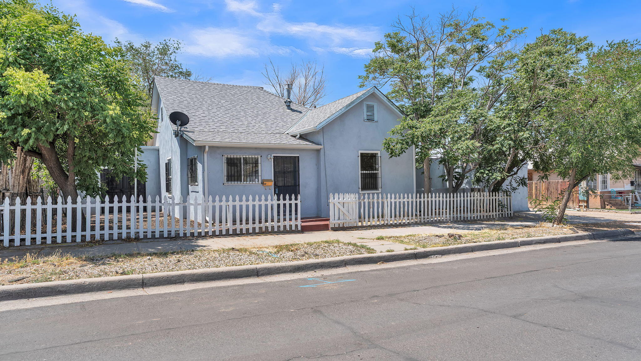 514 SANTA FE Avenue SE