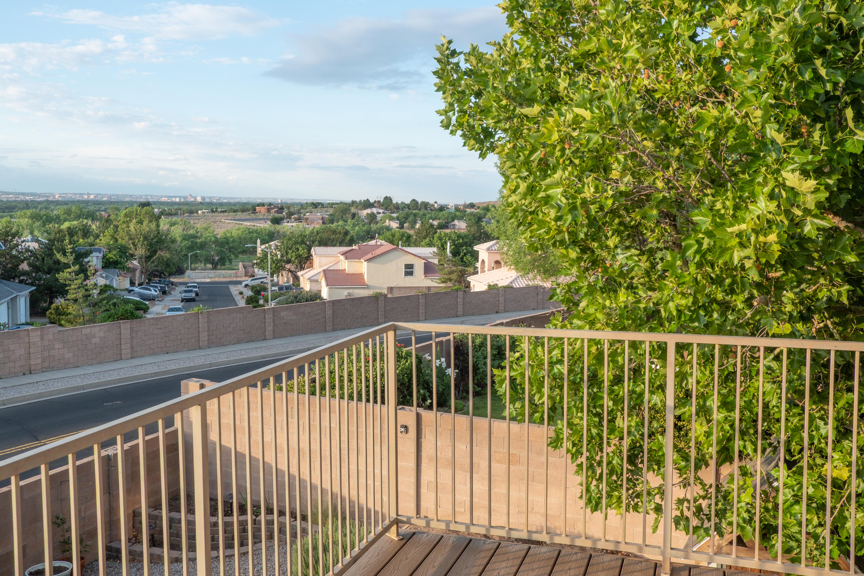 8316 CALLE PRIMERA NW