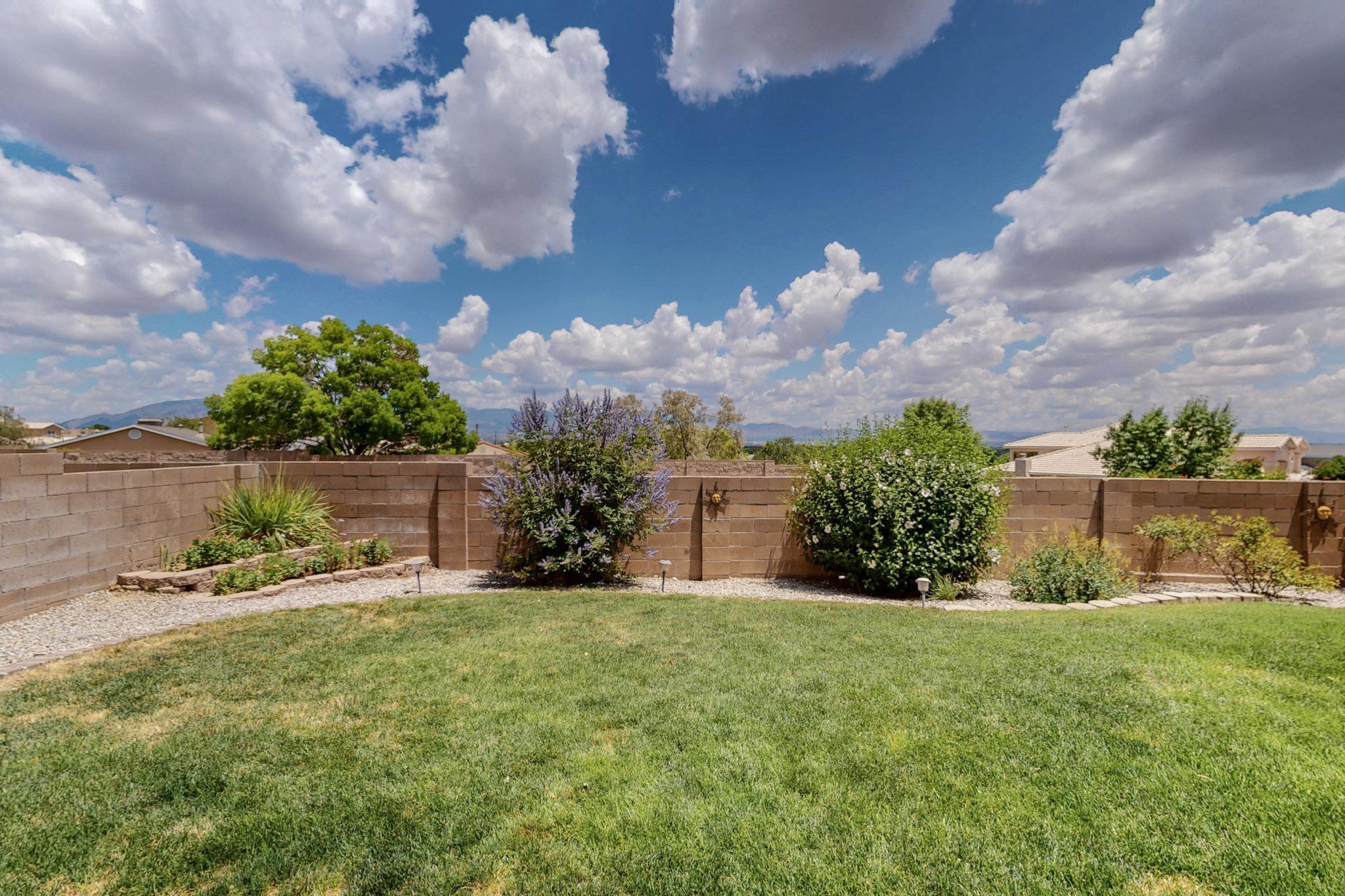 8316 CALLE PRIMERA NW