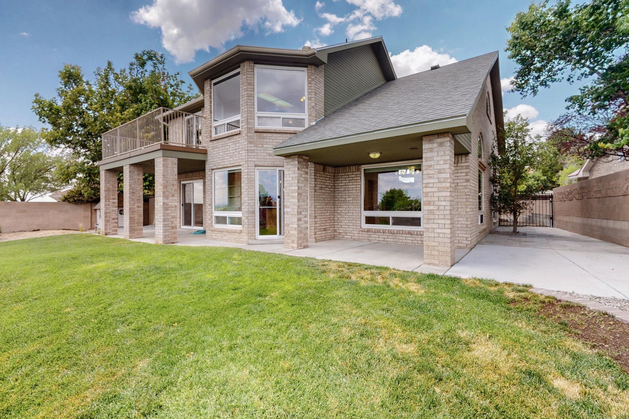 8316 CALLE PRIMERA NW
