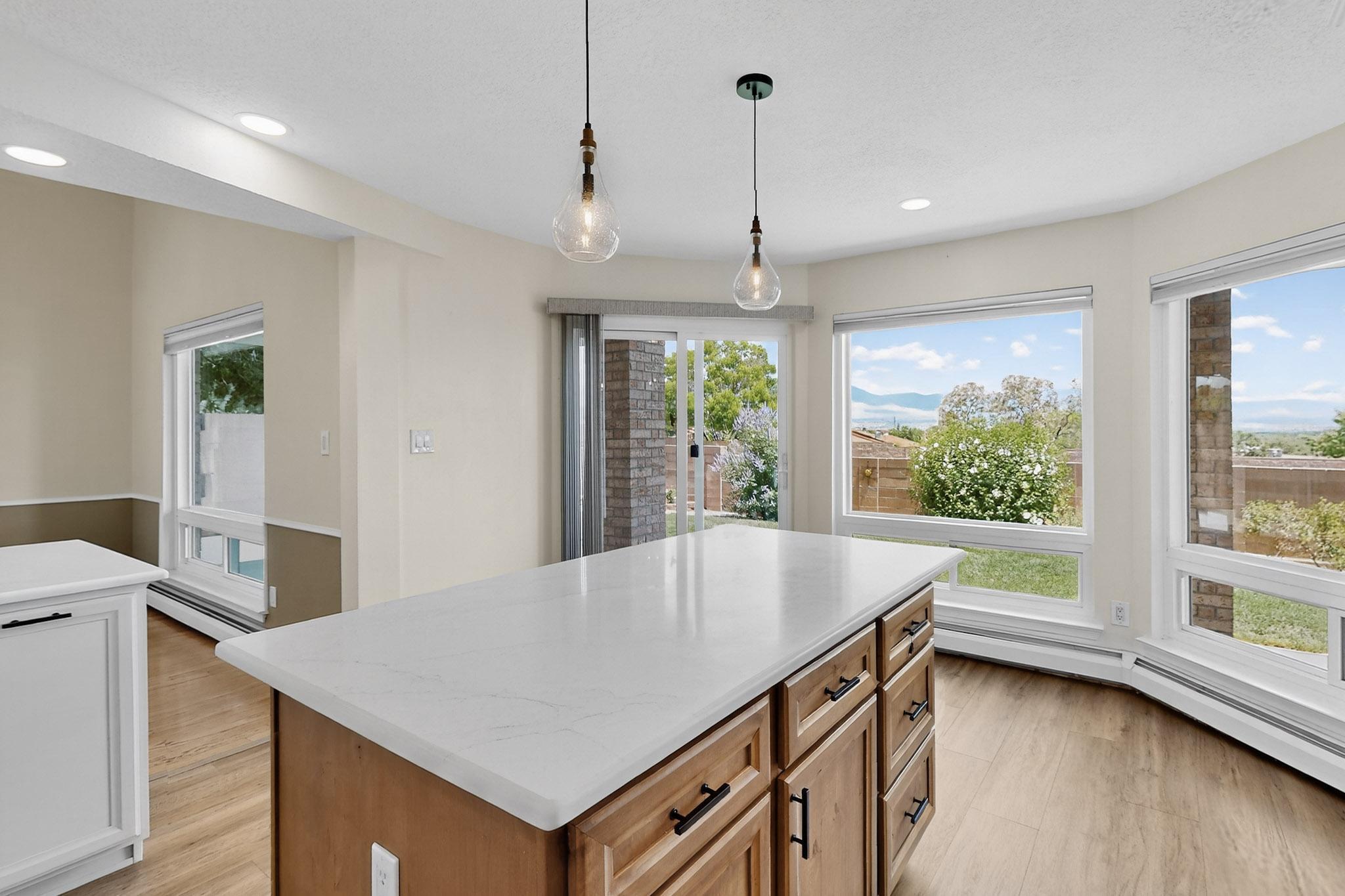 8316 CALLE PRIMERA NW