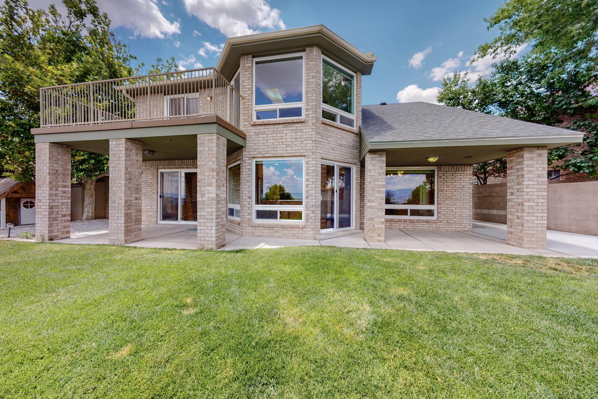 8316 CALLE PRIMERA NW