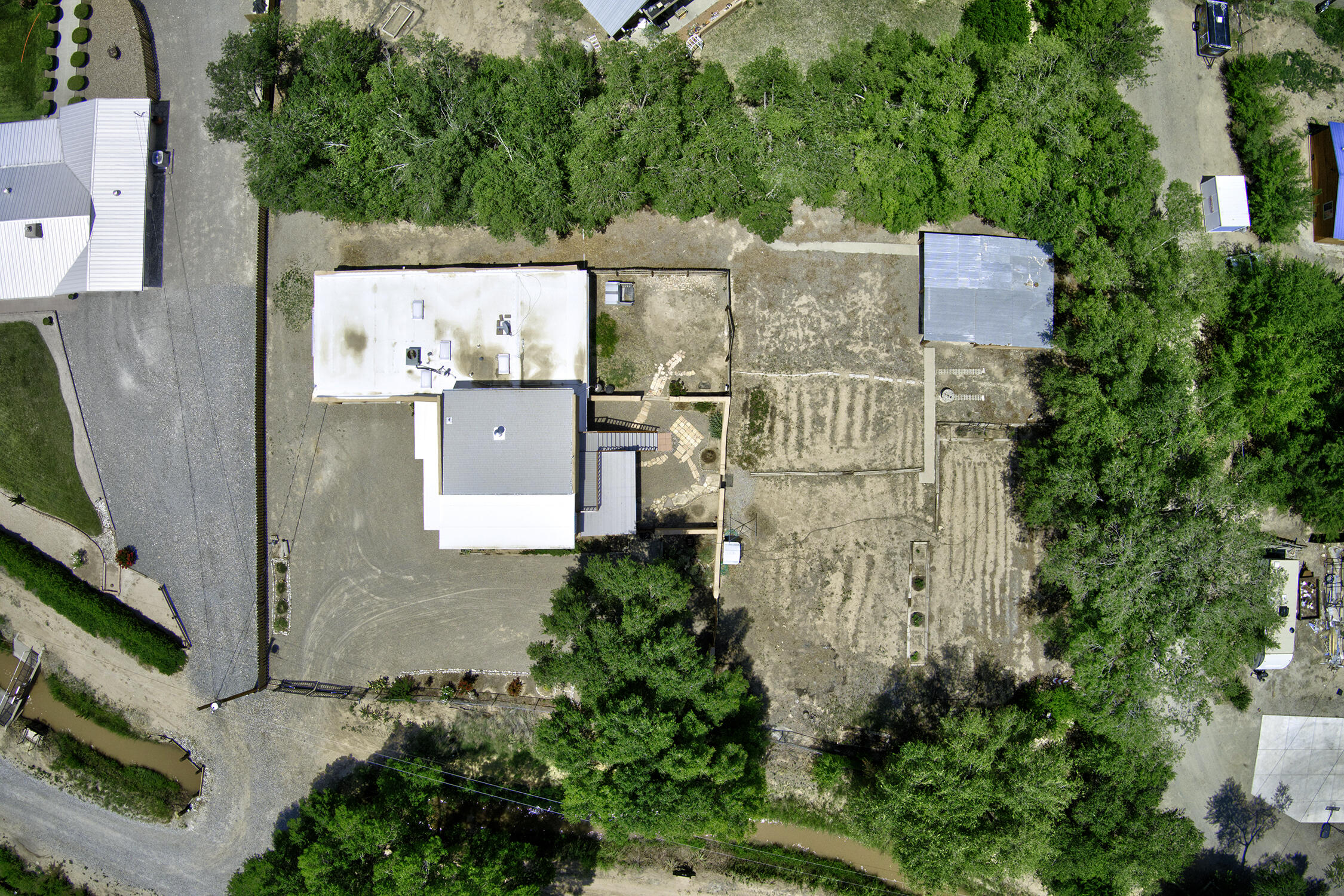 511 ALAMEDA Boulevard NW