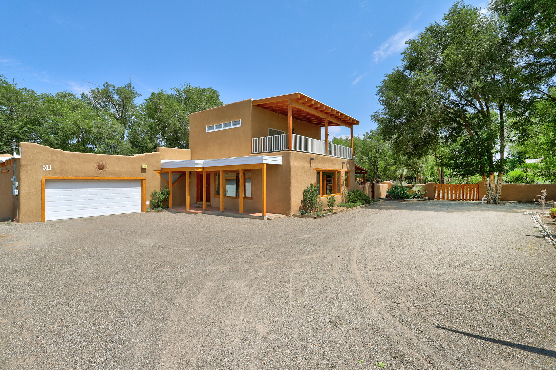 511 ALAMEDA Boulevard NW