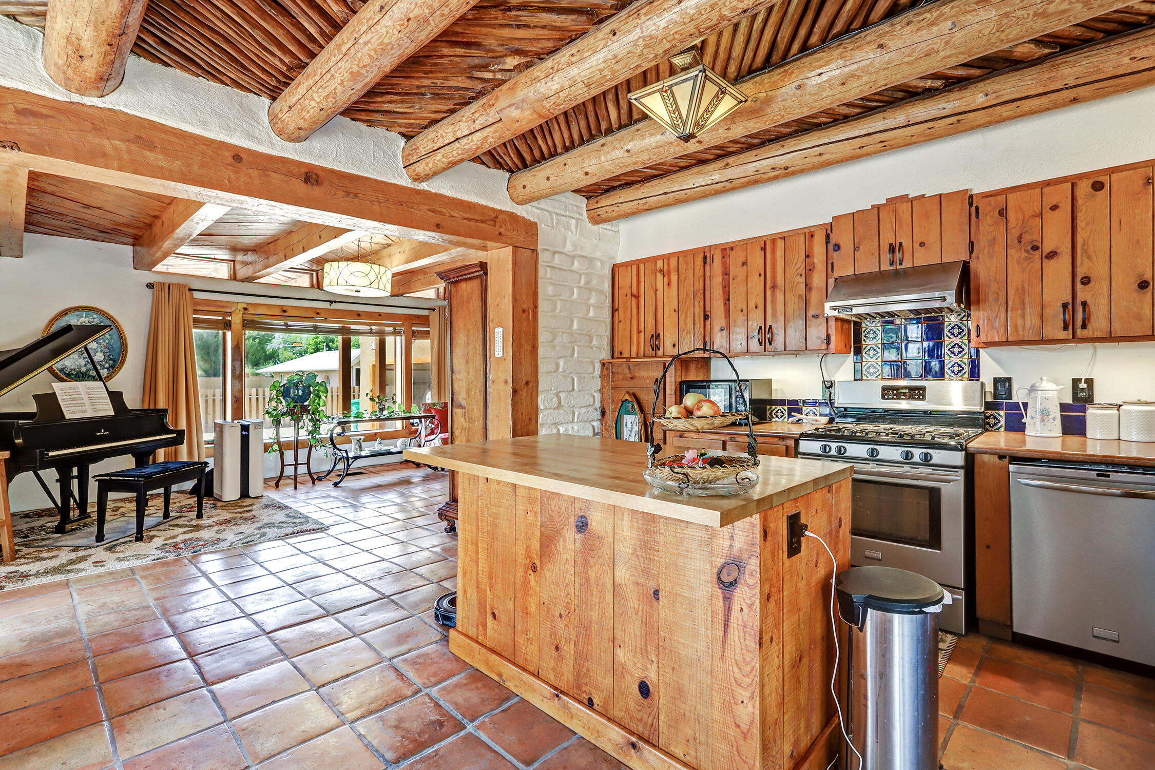 511 ALAMEDA Boulevard NW