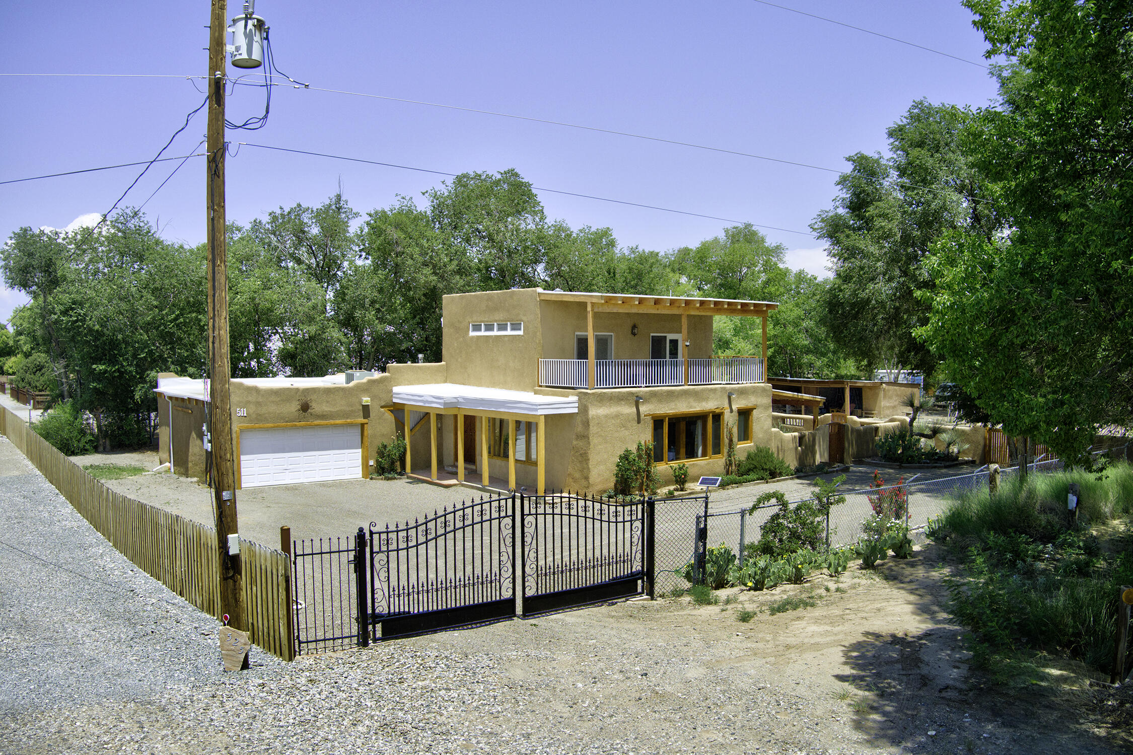 511 ALAMEDA Boulevard NW