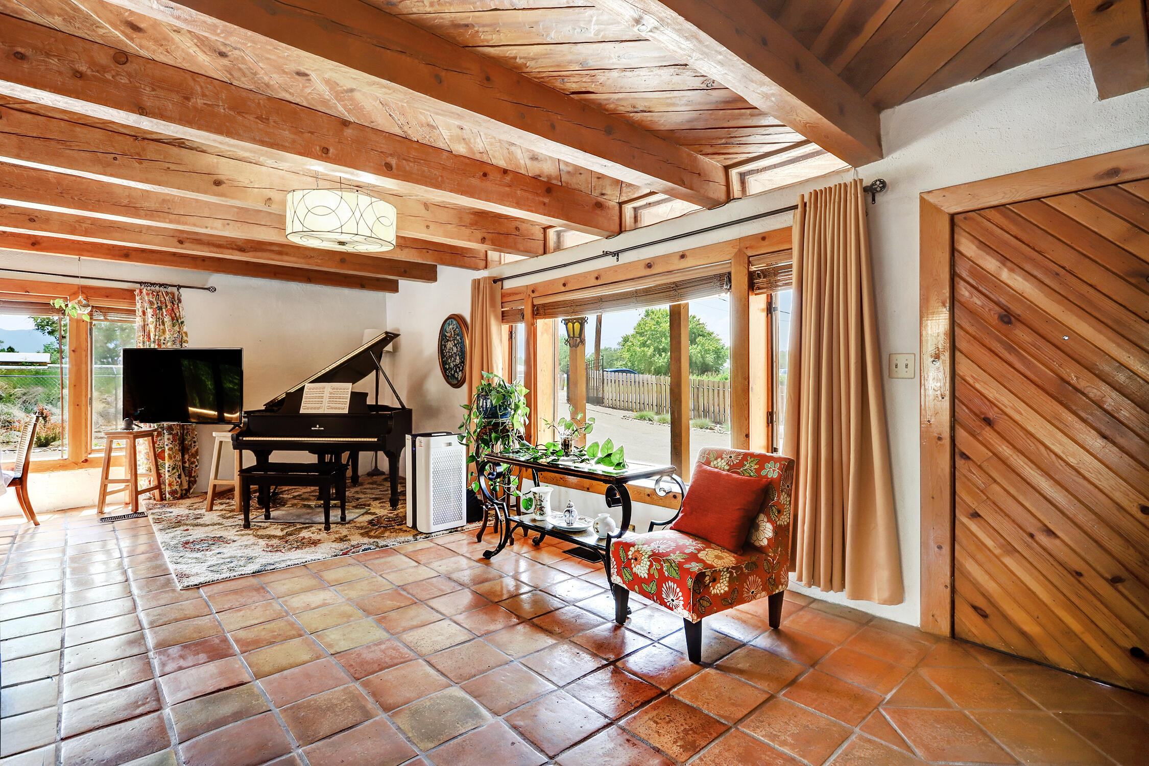 511 ALAMEDA Boulevard NW