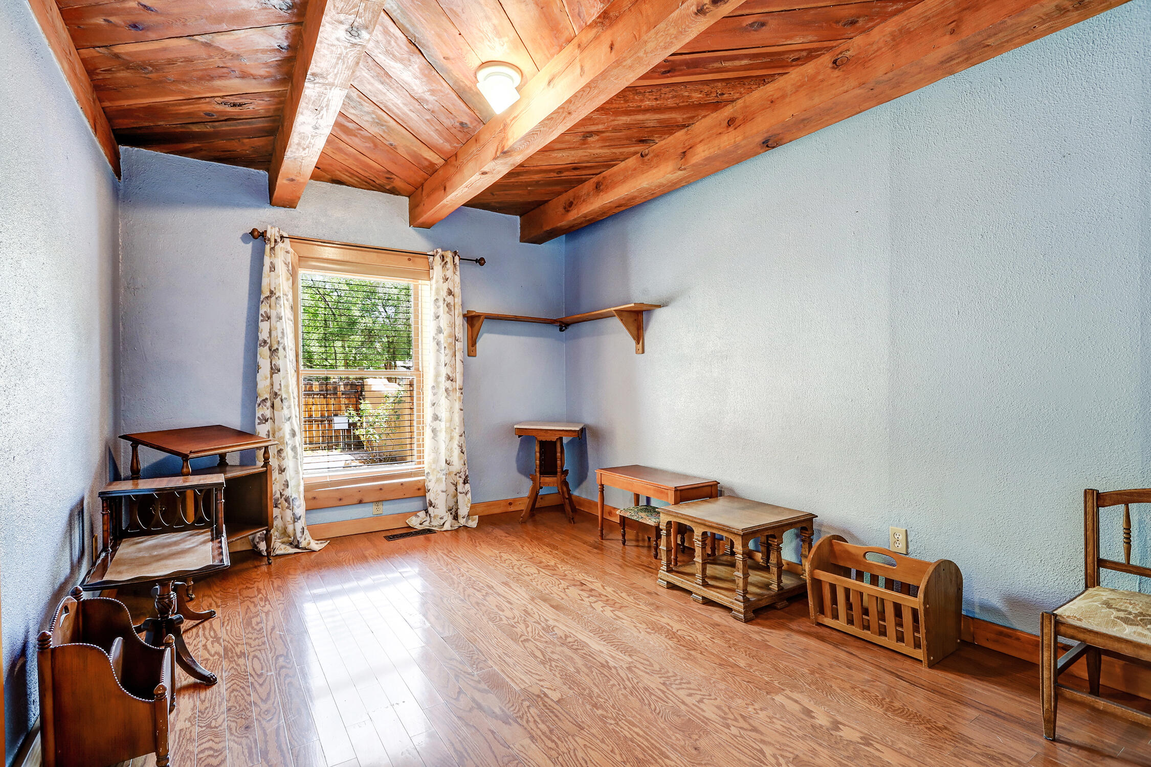 511 ALAMEDA Boulevard NW