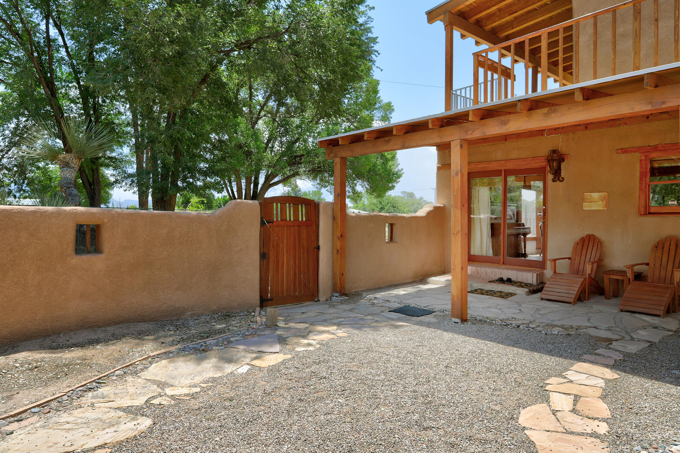 511 ALAMEDA Boulevard NW