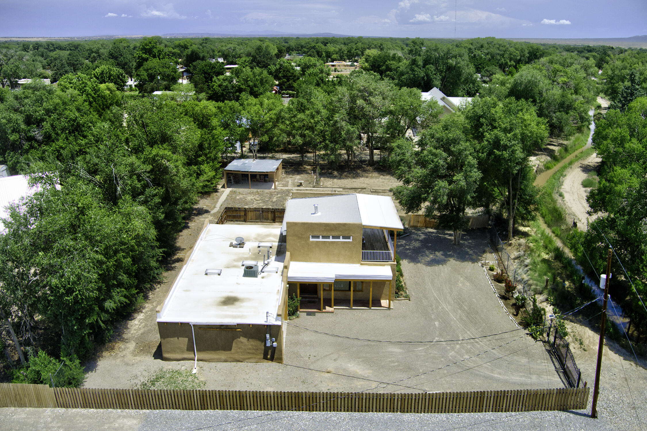 511 ALAMEDA Boulevard NW