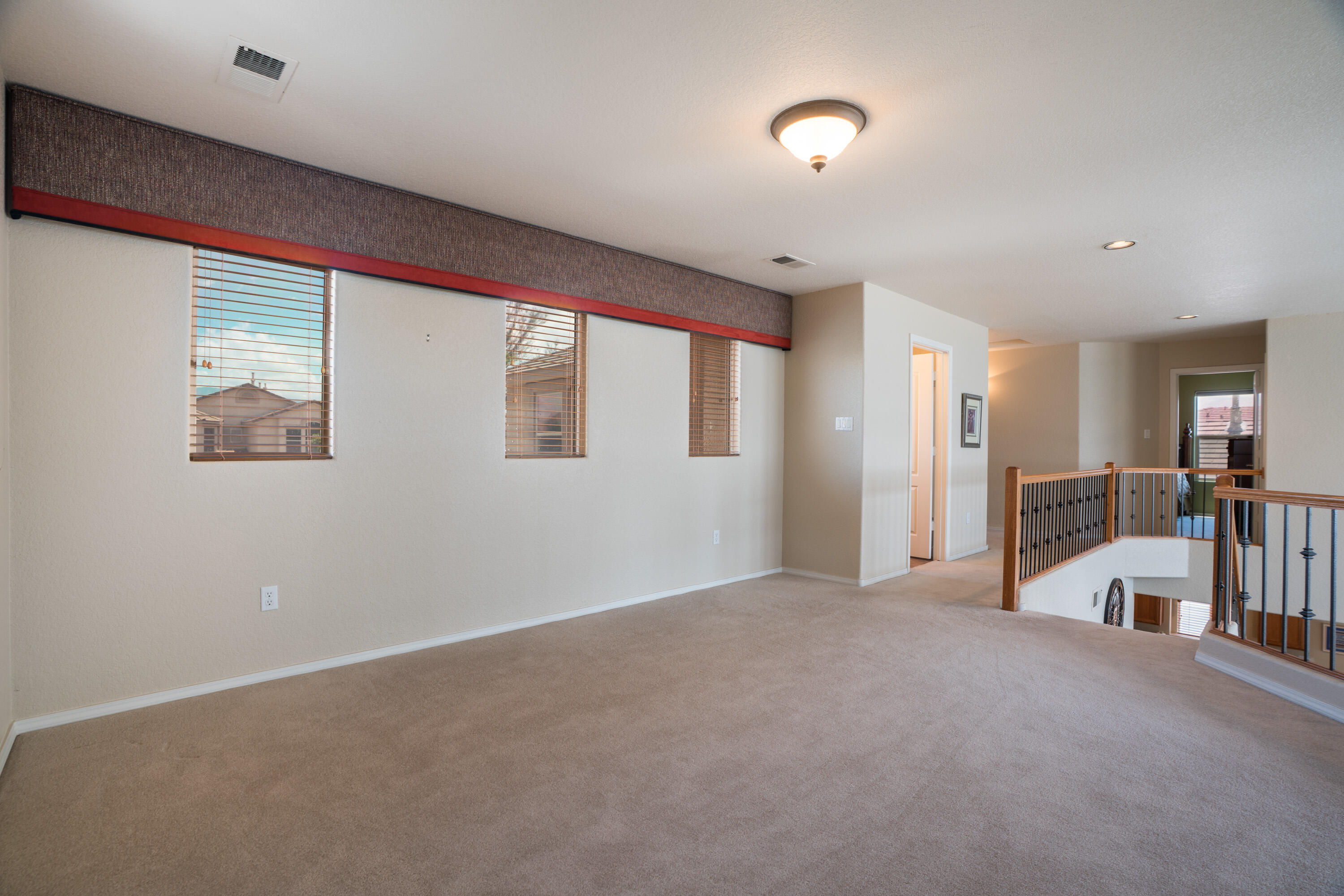 1505 RICASOLI Drive SE