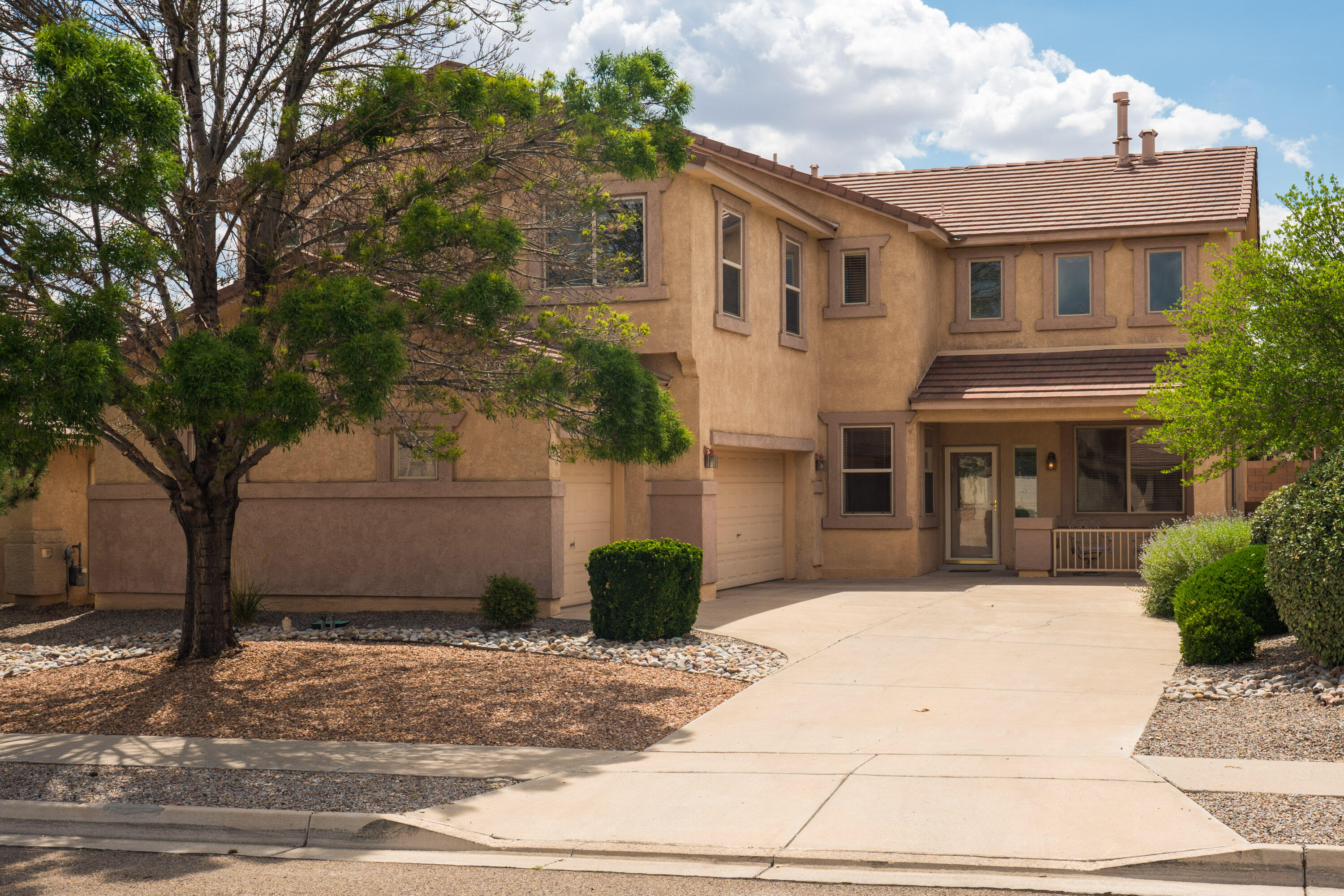 1505 RICASOLI Drive SE