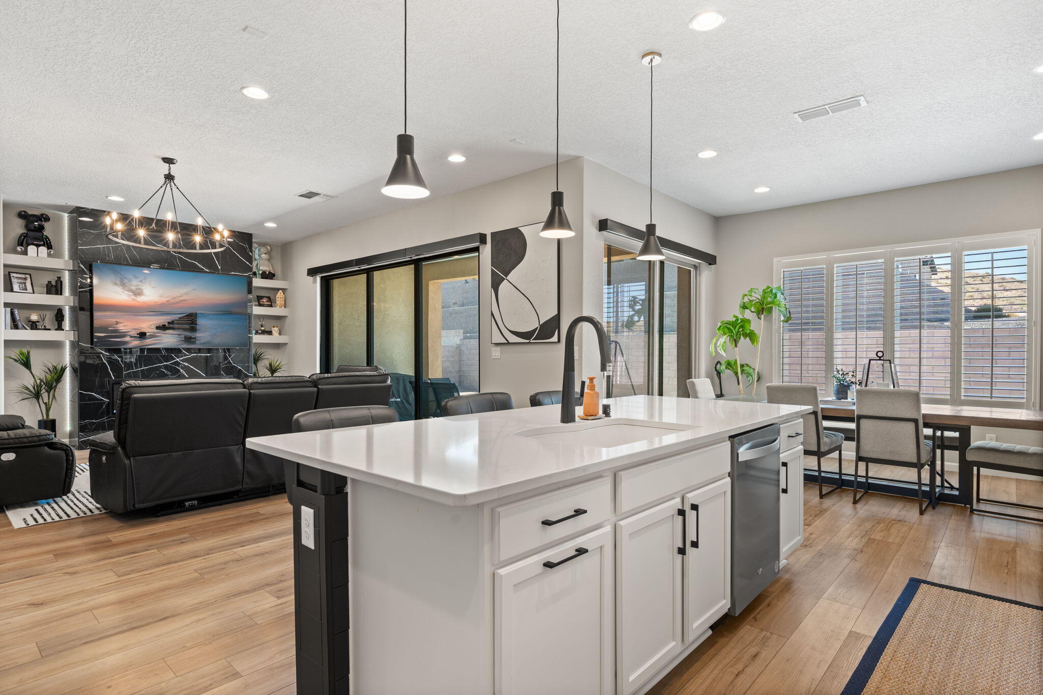 1723 MOUNT HOOD Trail NW