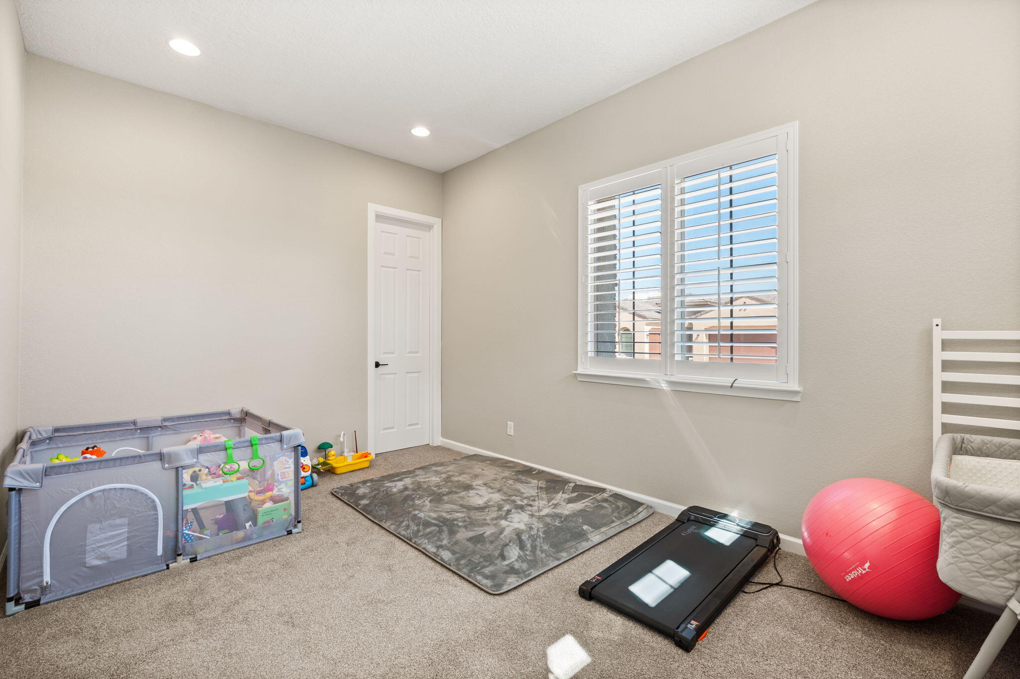 1723 MOUNT HOOD Trail NW