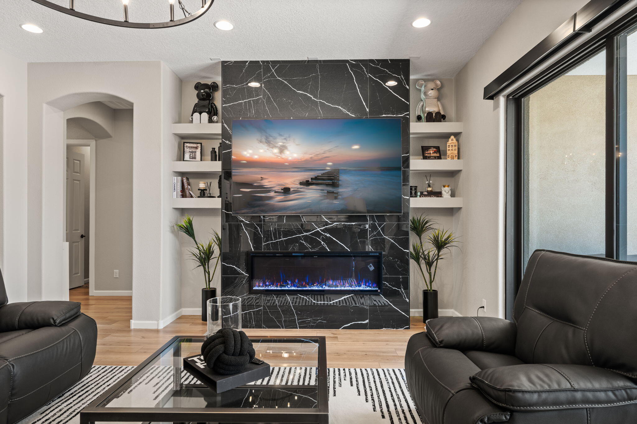 1723 MOUNT HOOD Trail NW