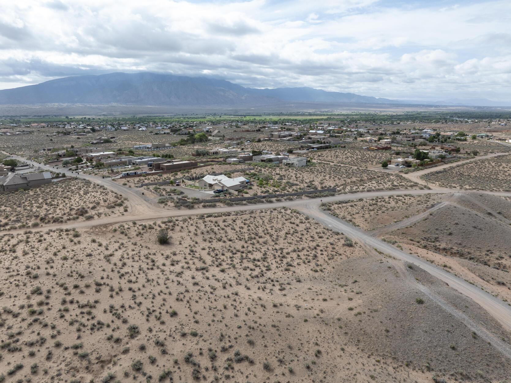 6000 Epazote Road NE