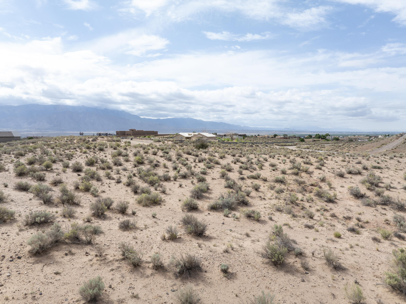 6000 Epazote Road NE