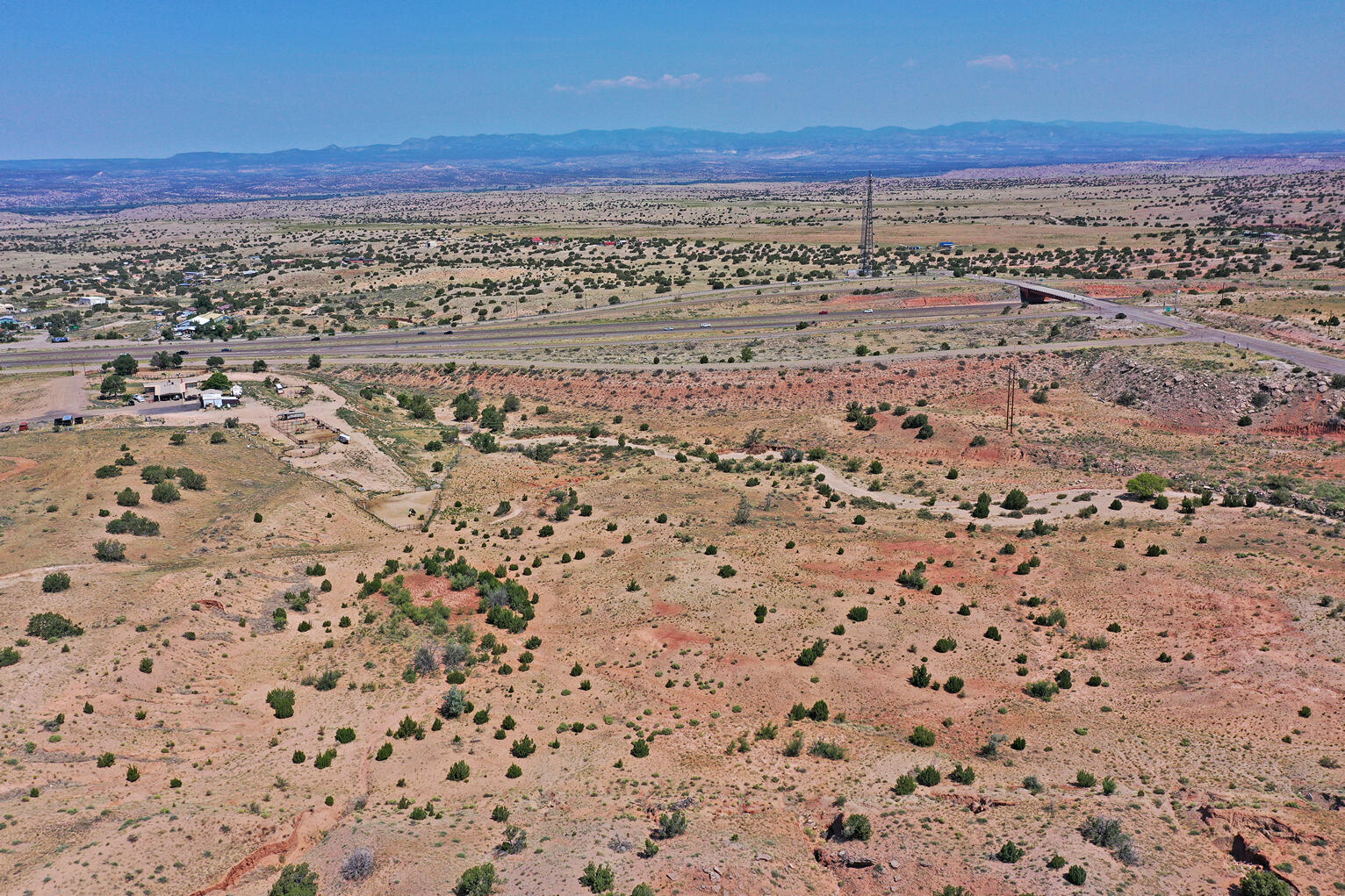 L 3 B 5 E Frontage Rd