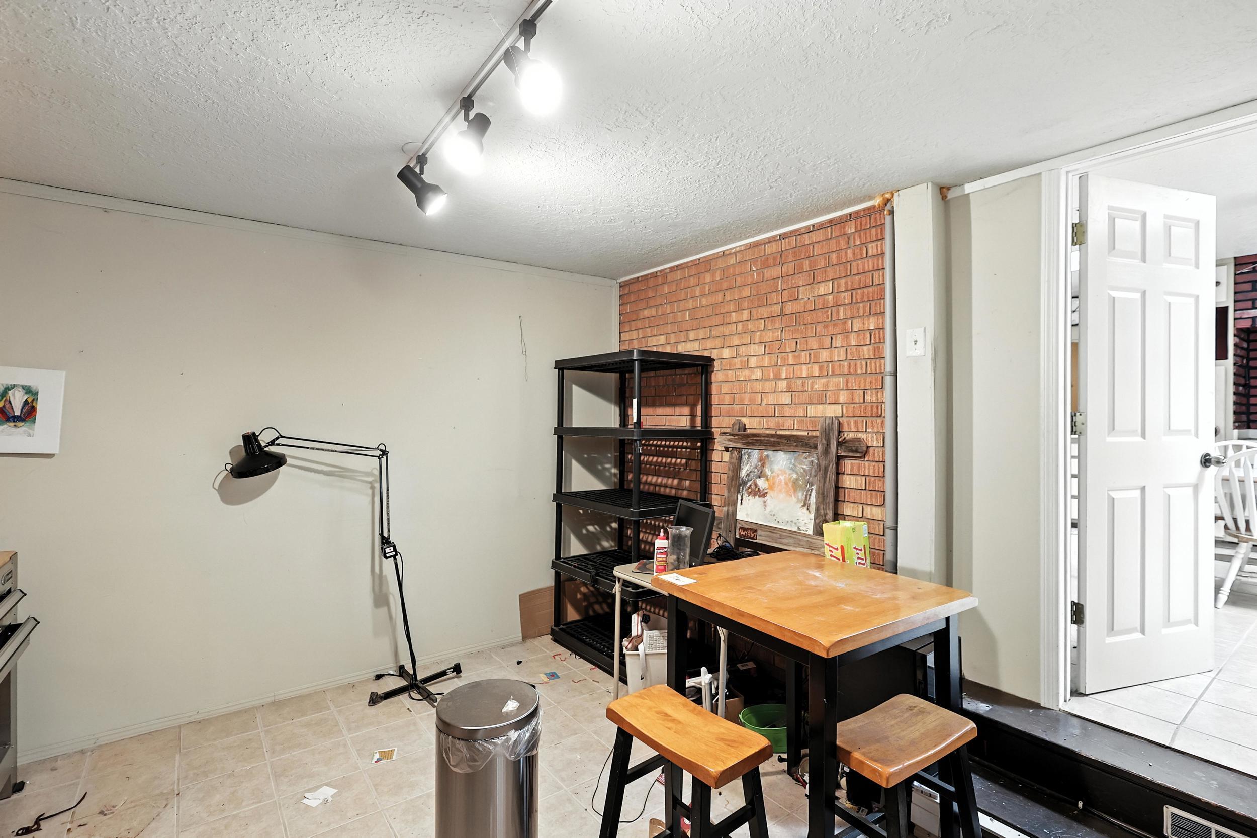 101 LARGO Place
