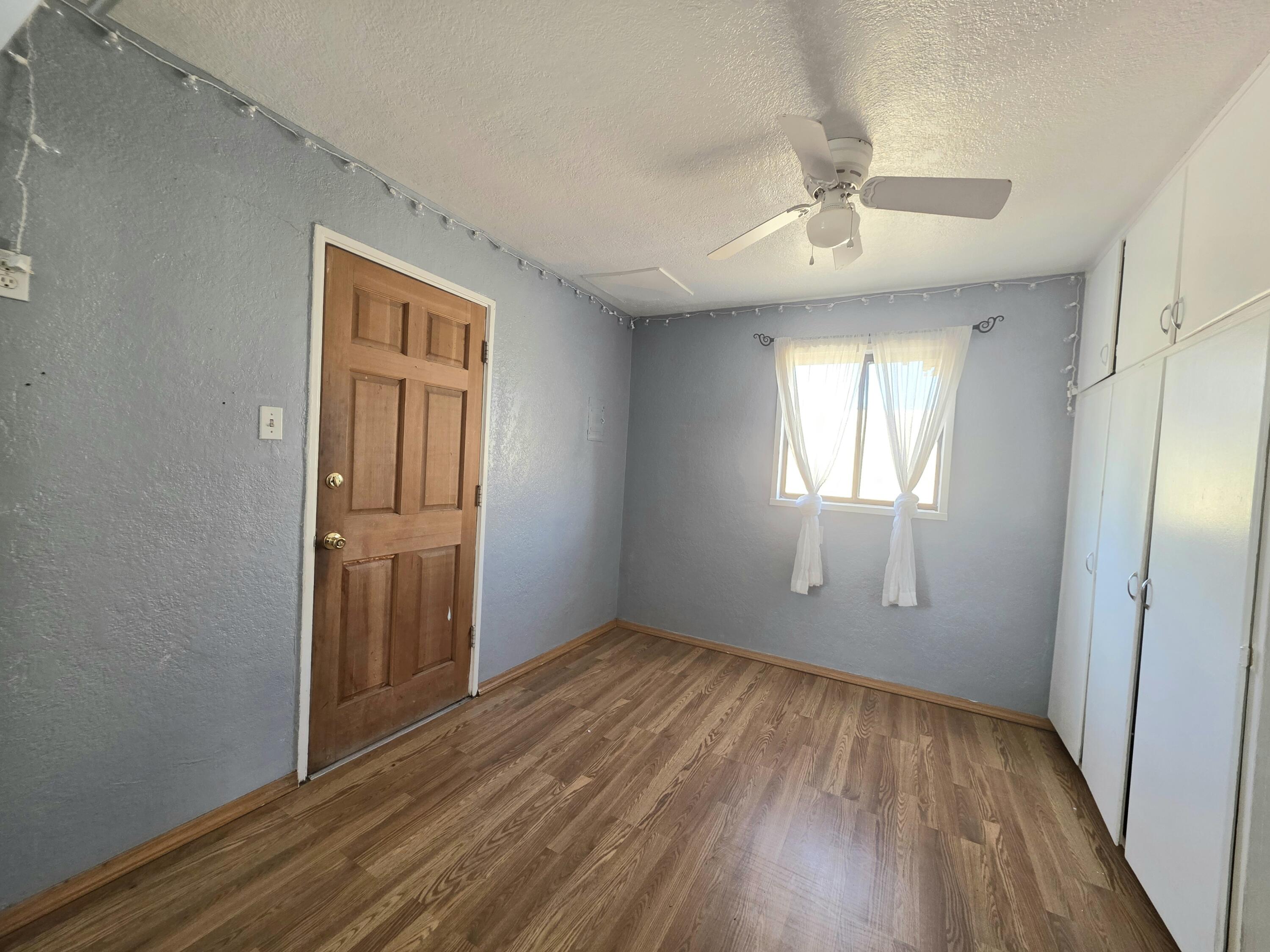 6208 ZIMMERMAN Avenue NE