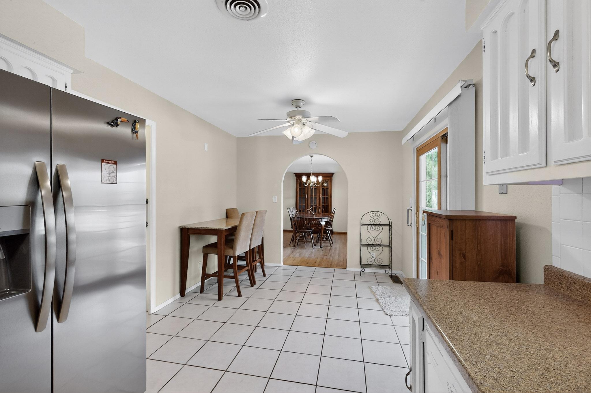 402 CABEZA NEGRA Drive SE