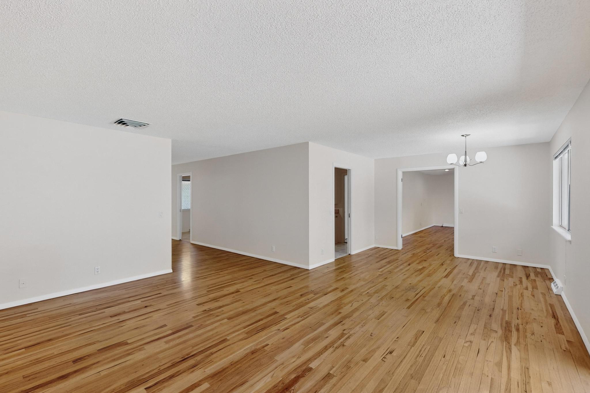 3208 Texas Street NE