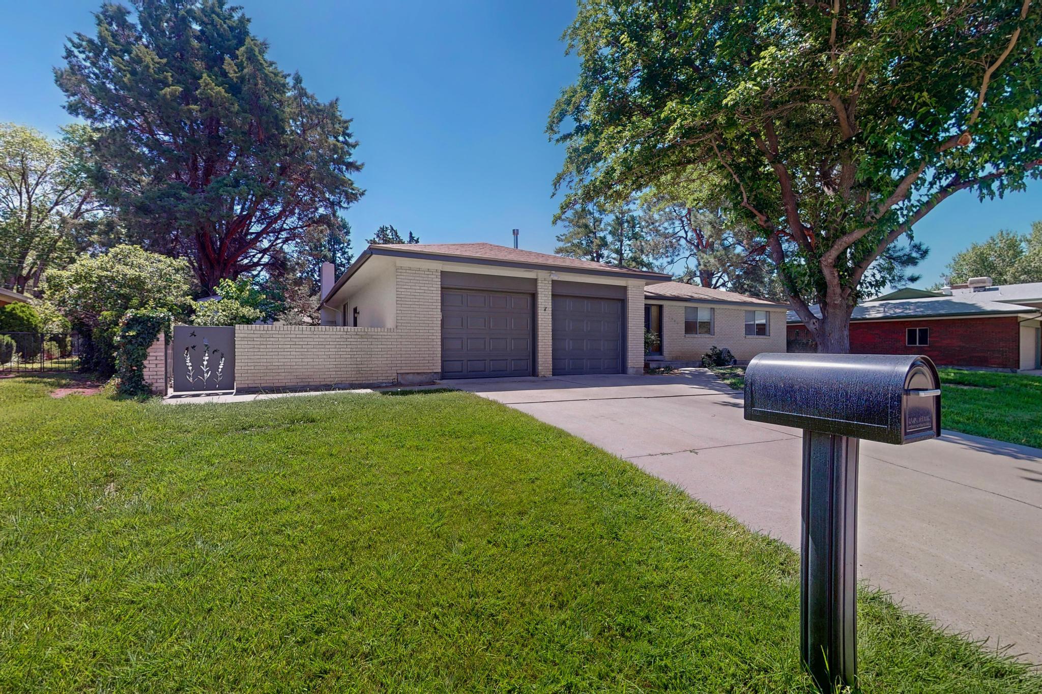 3208 Texas Street NE