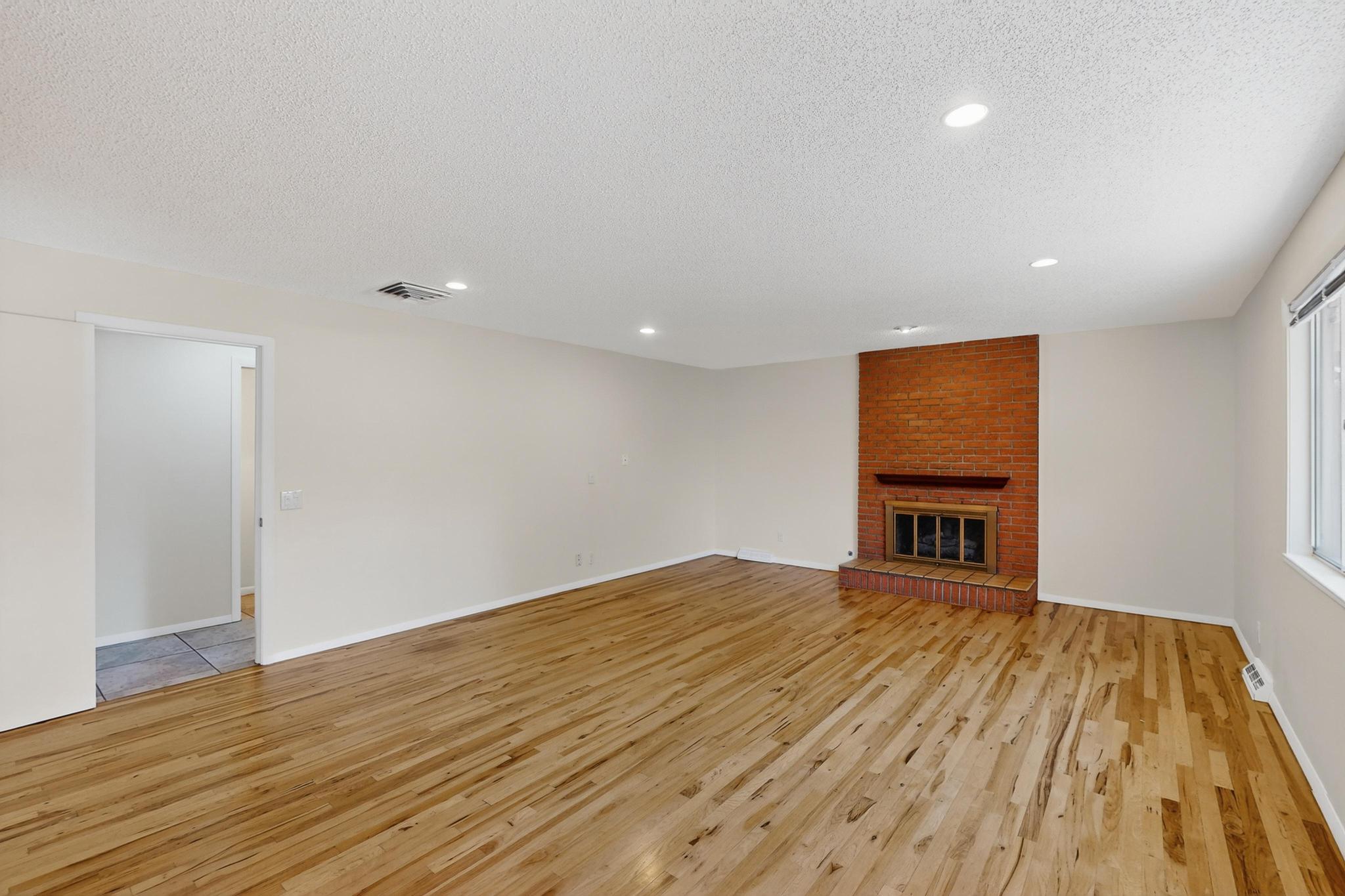 3208 Texas Street NE