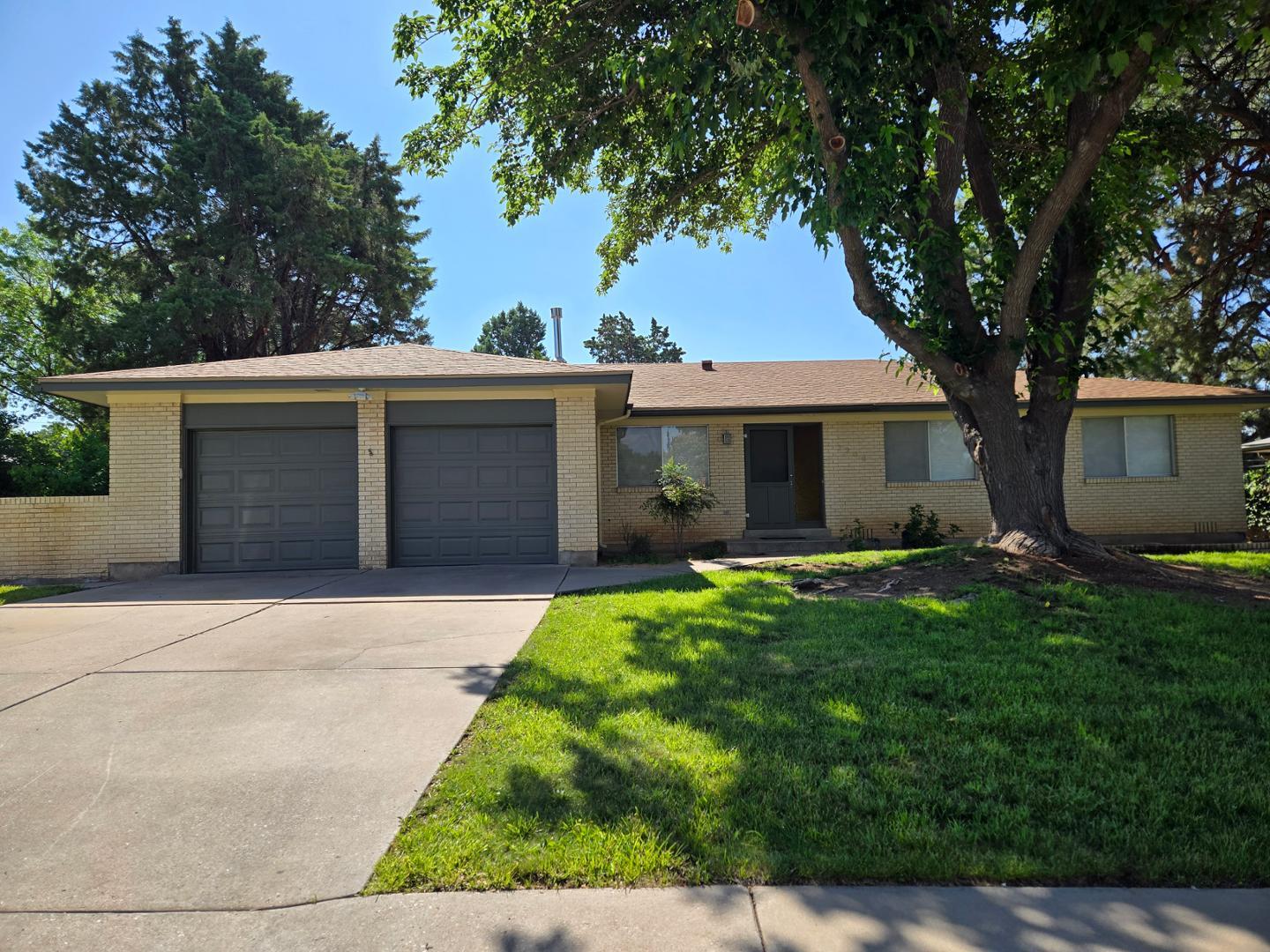 3208 Texas Street NE