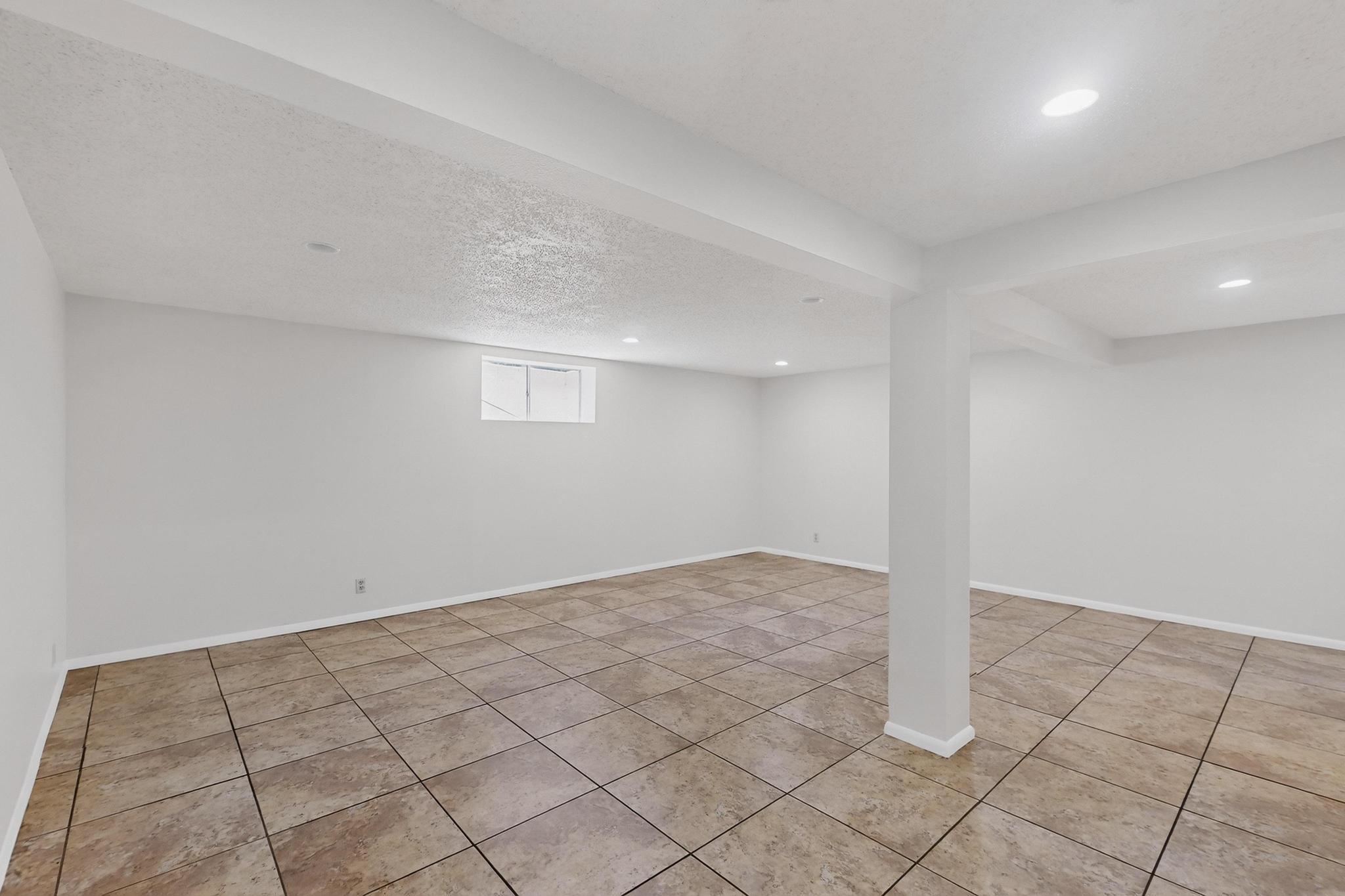 3208 Texas Street NE