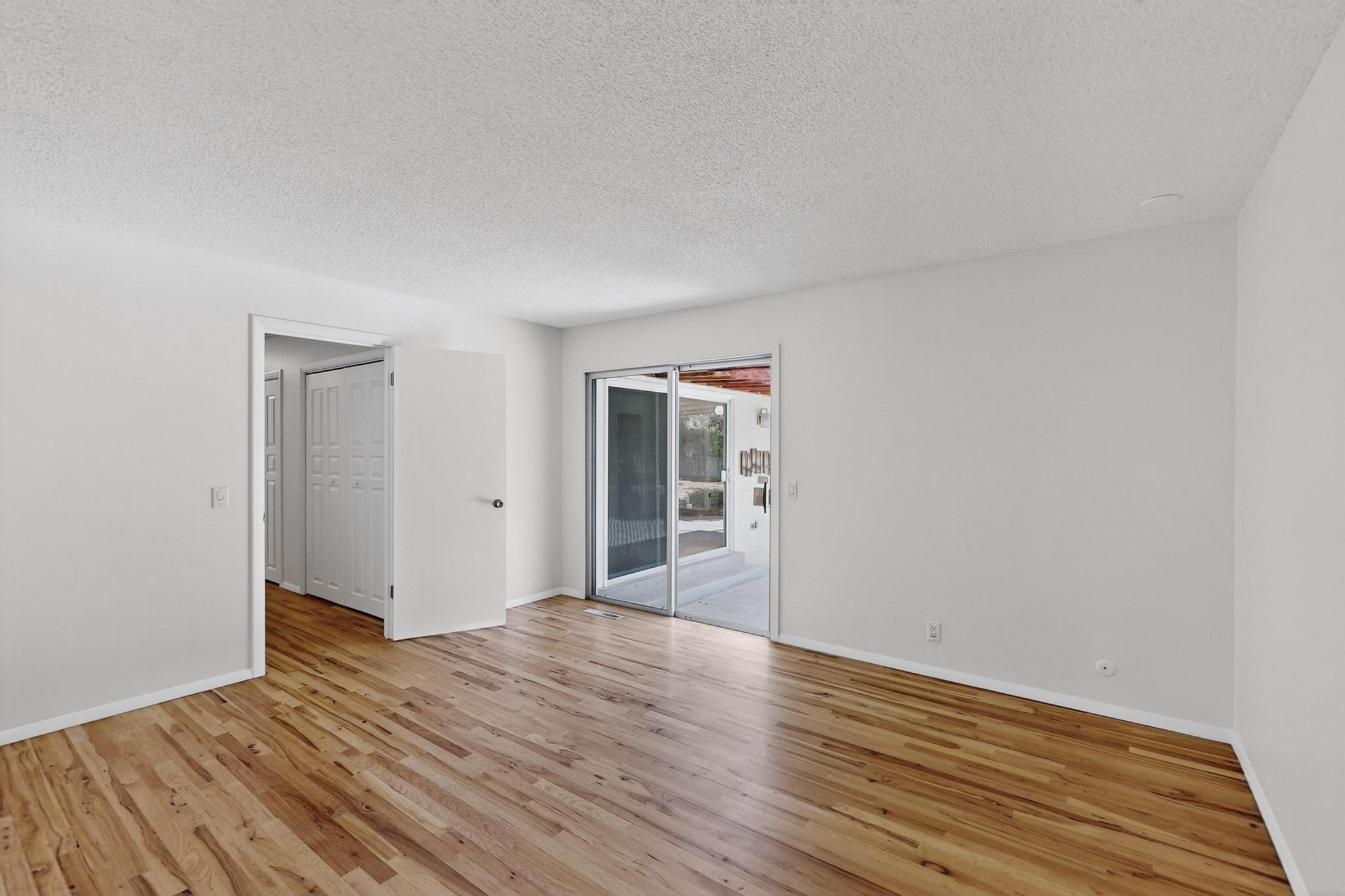 3208 Texas Street NE