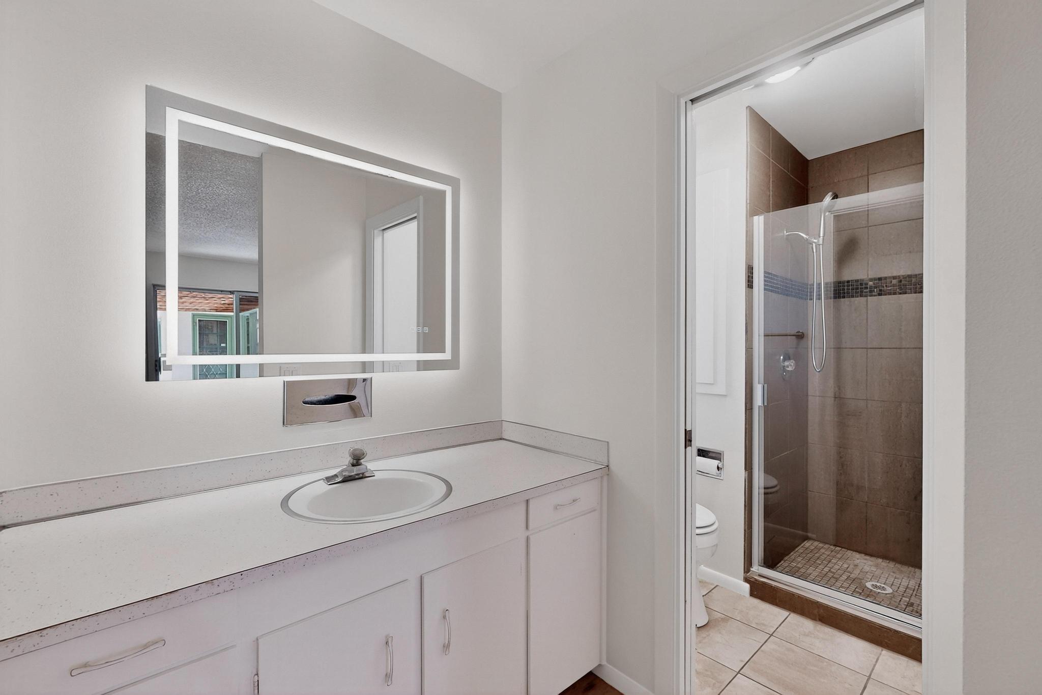 3208 Texas Street NE