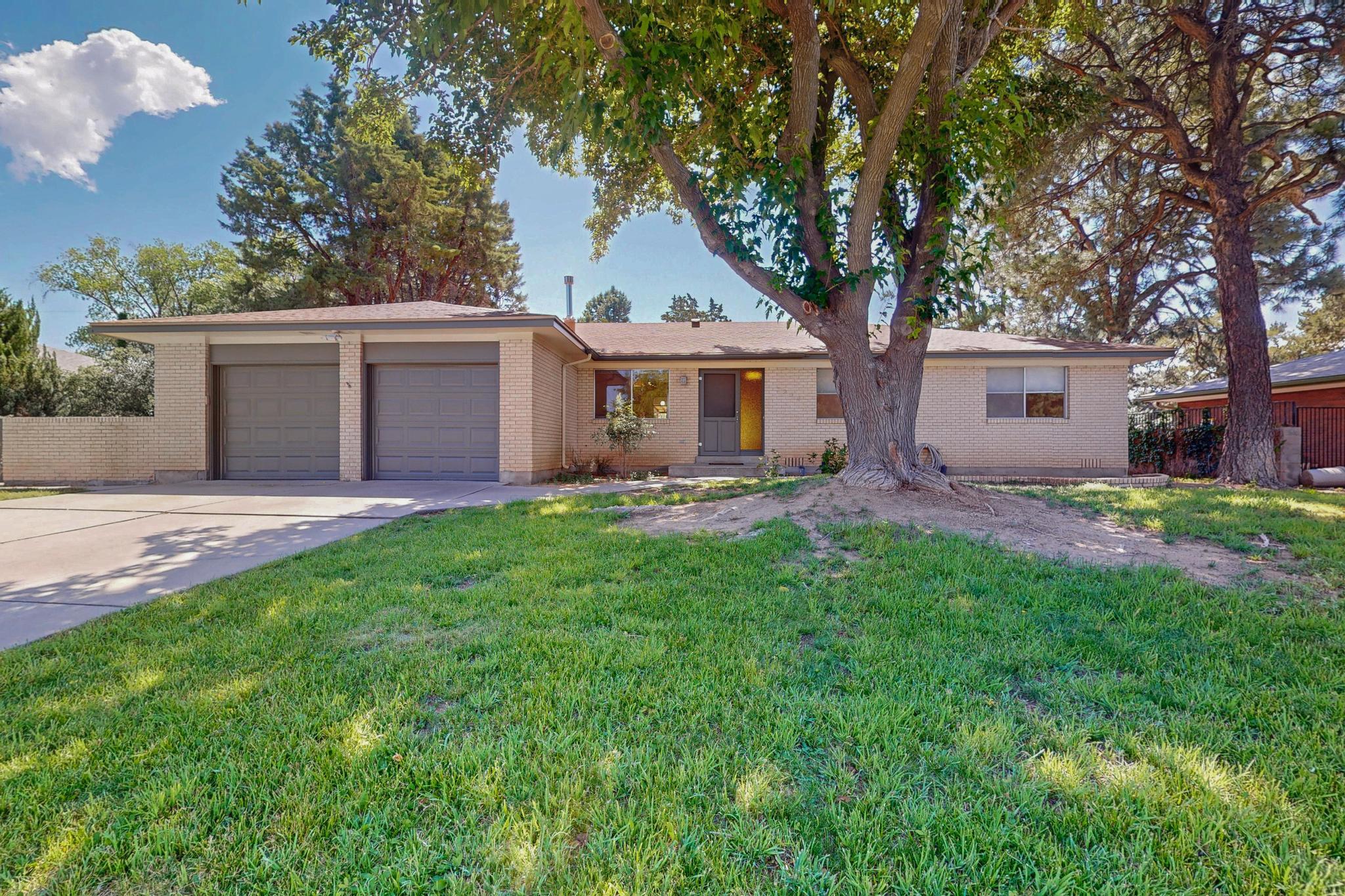 3208 Texas Street NE