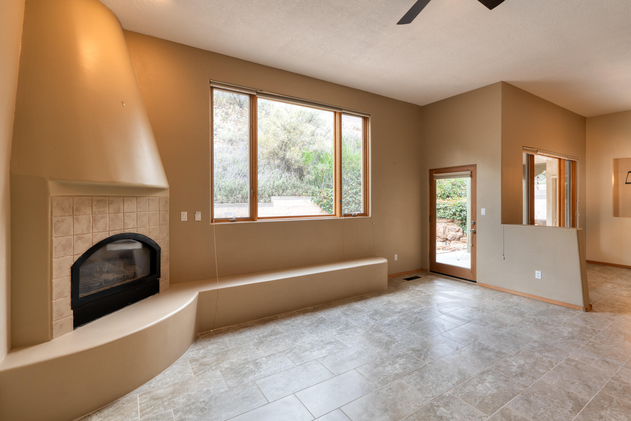4224 NEW VISTAS Court NW