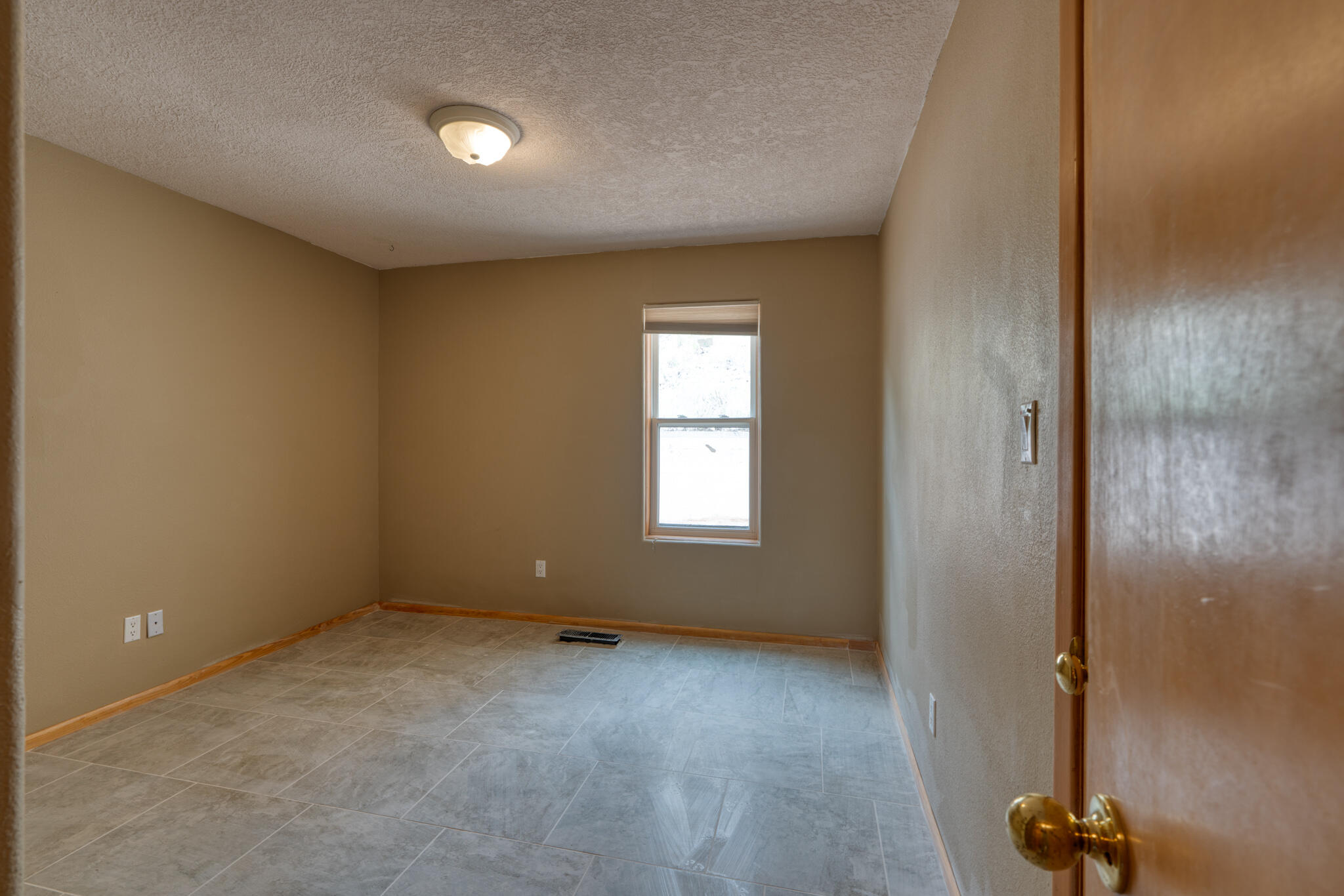 4224 NEW VISTAS Court NW