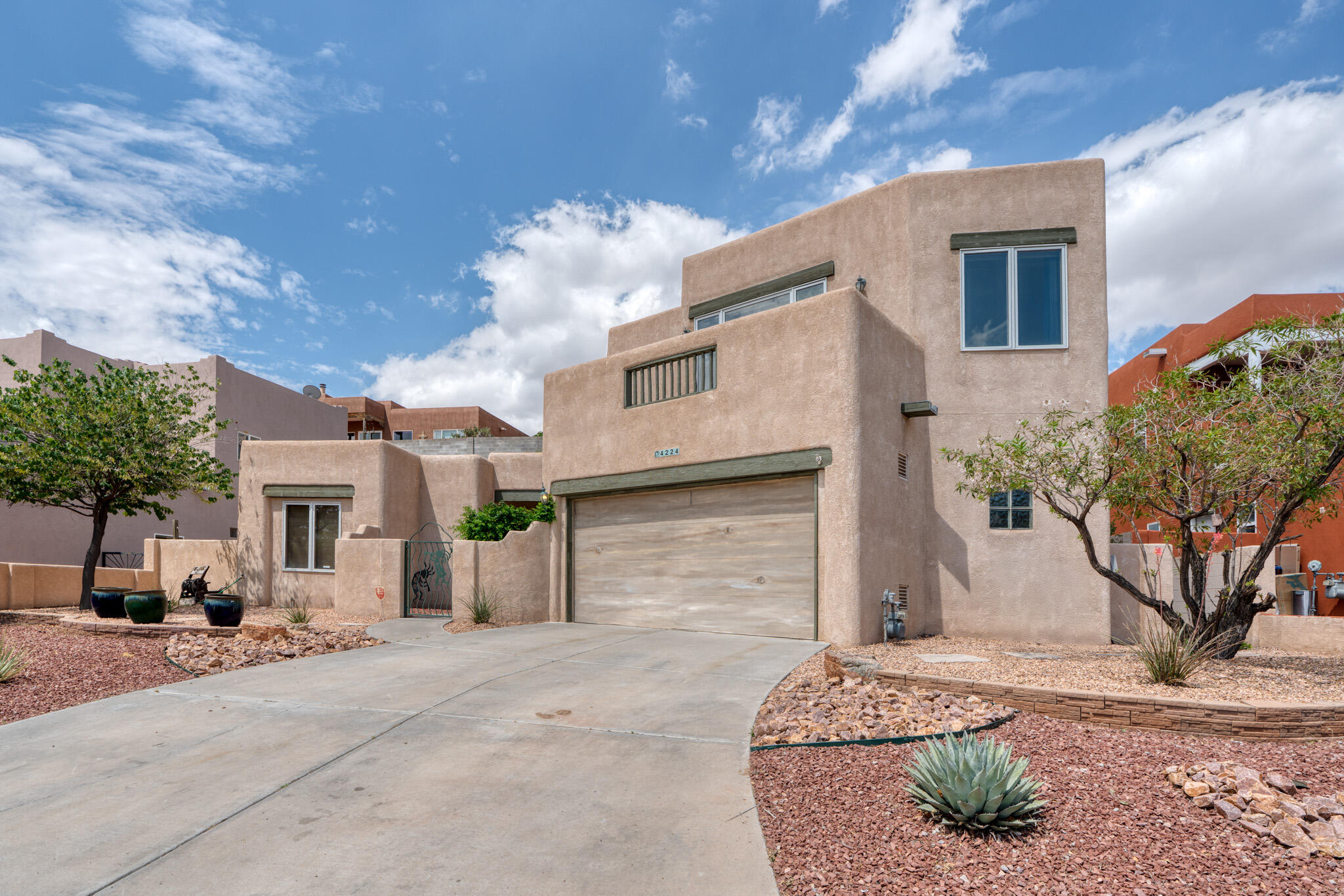 4224 NEW VISTAS Court NW