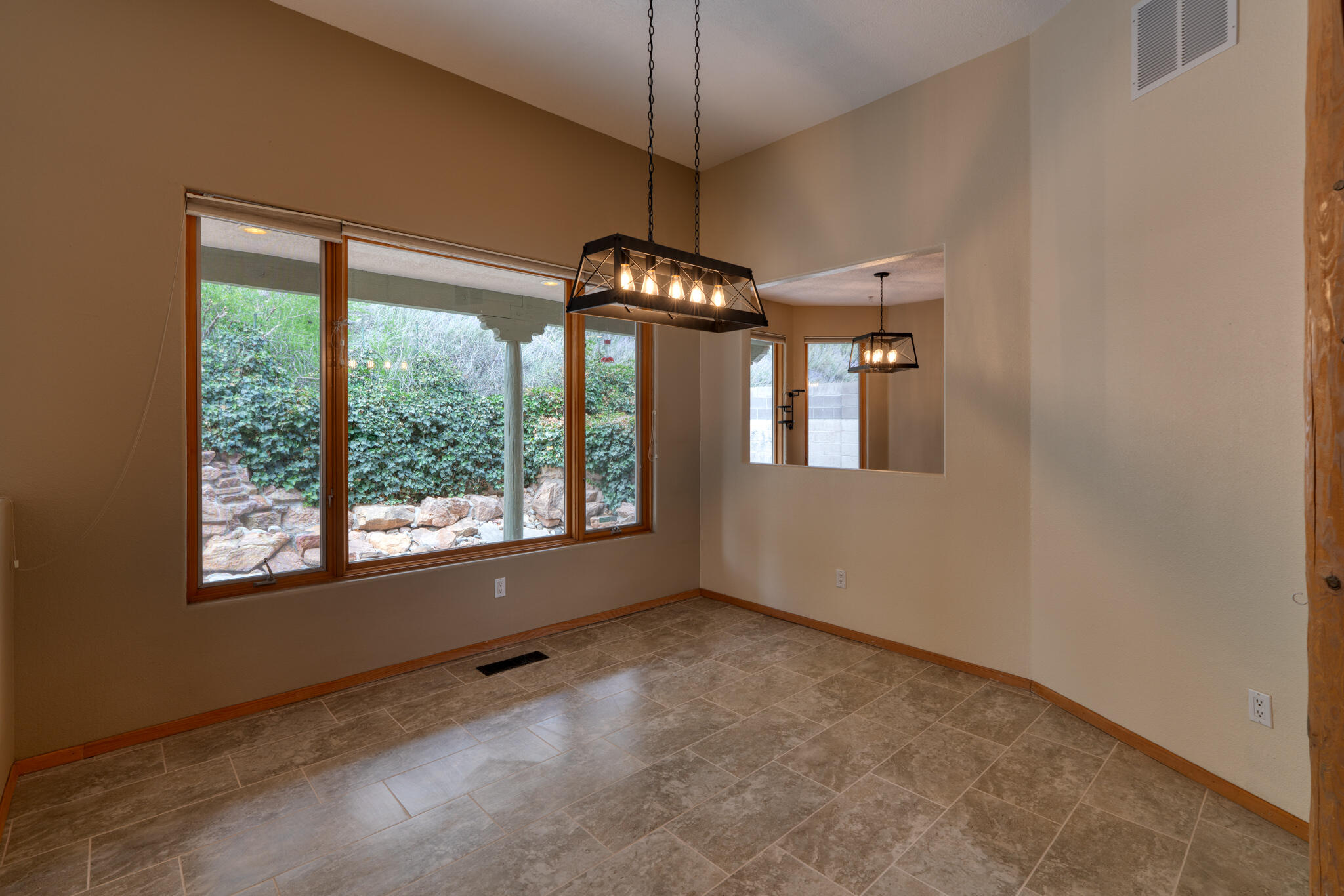 4224 NEW VISTAS Court NW