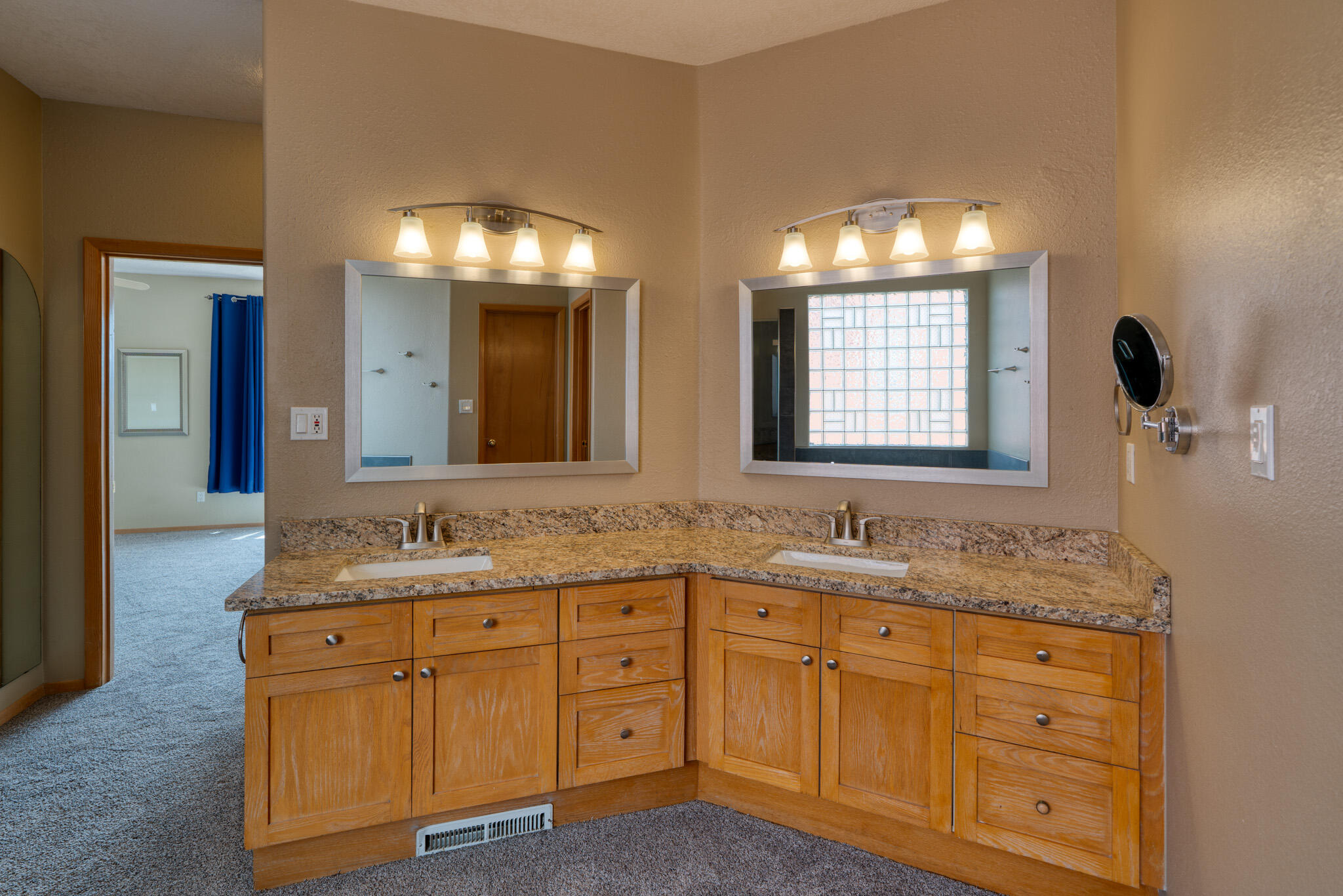 4224 NEW VISTAS Court NW