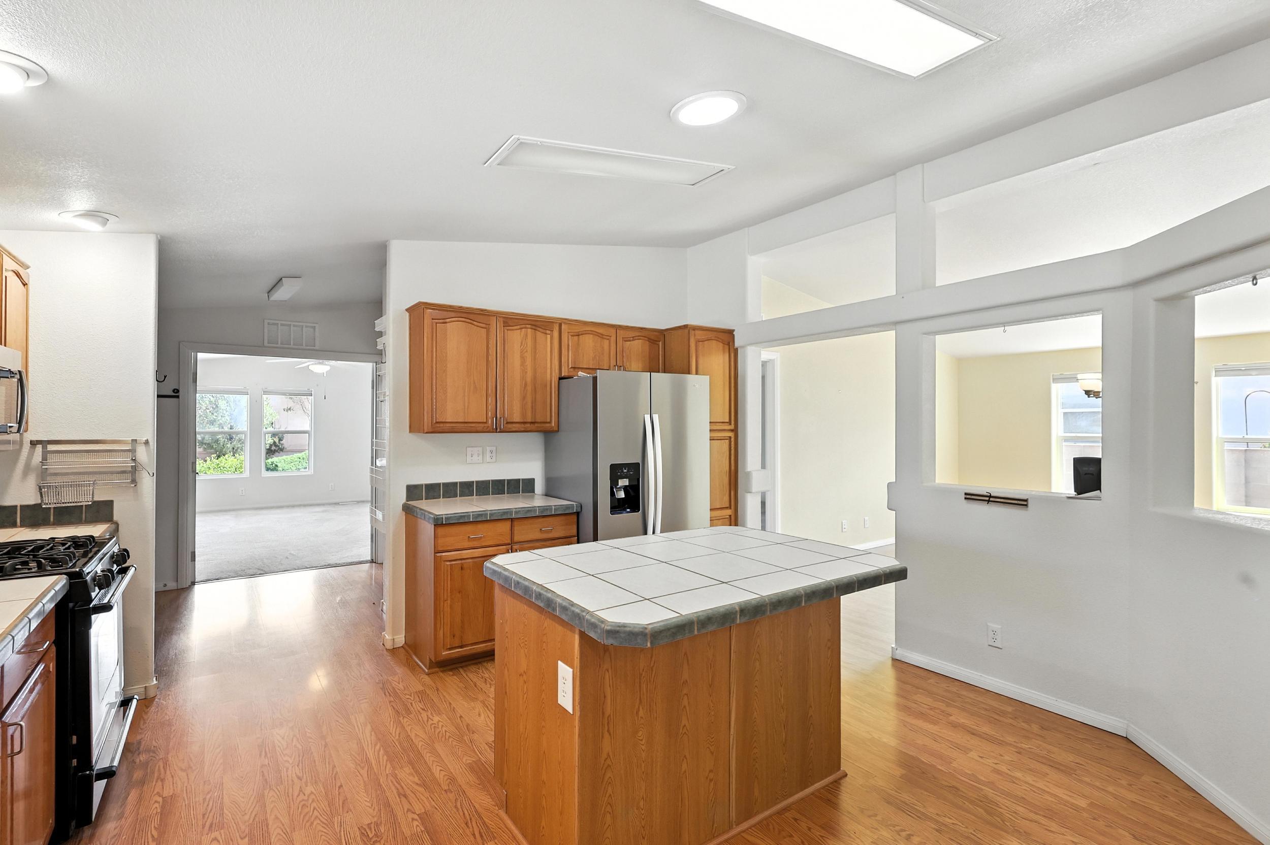 202 SUNRISE BLUFFS Drive