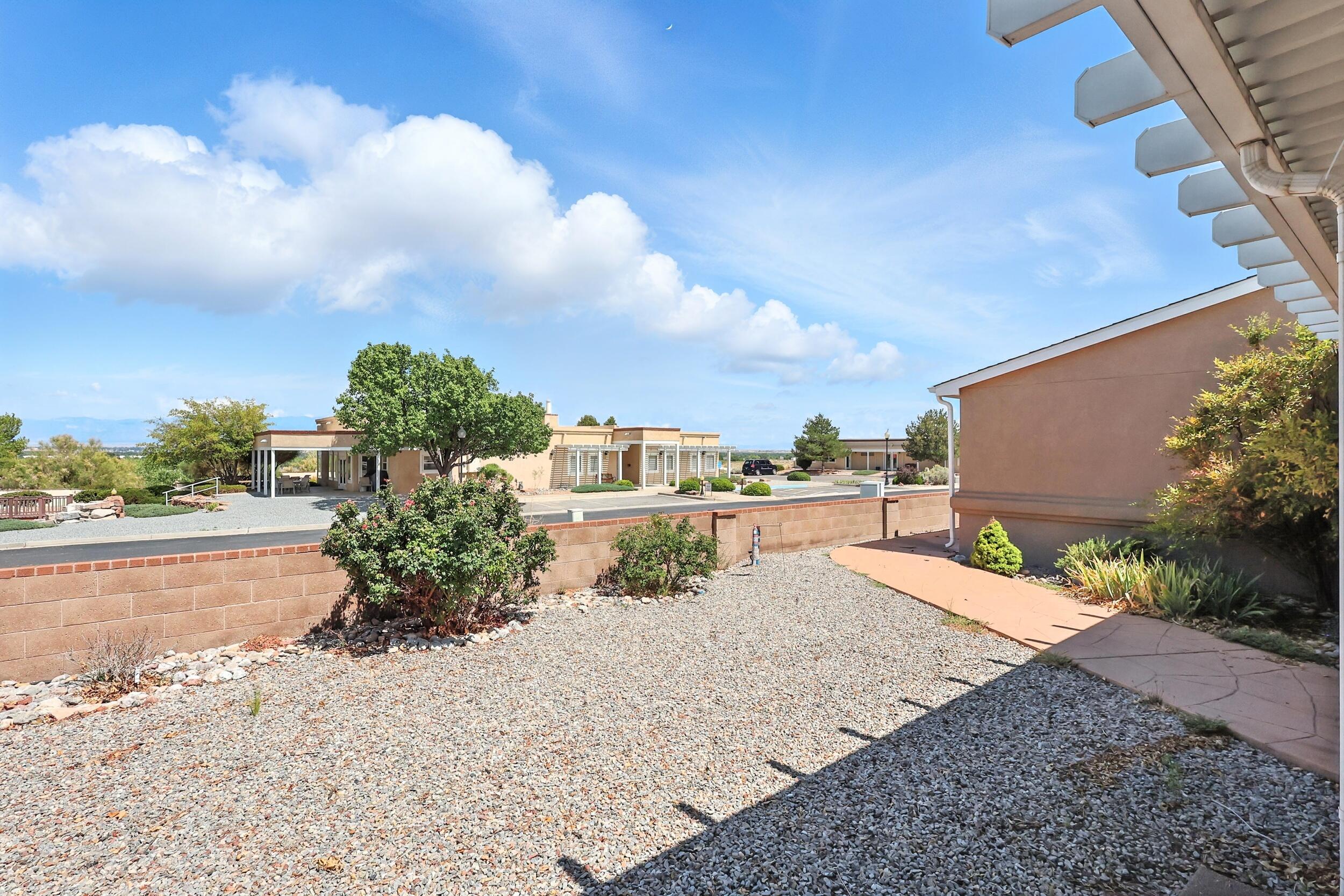 202 SUNRISE BLUFFS Drive